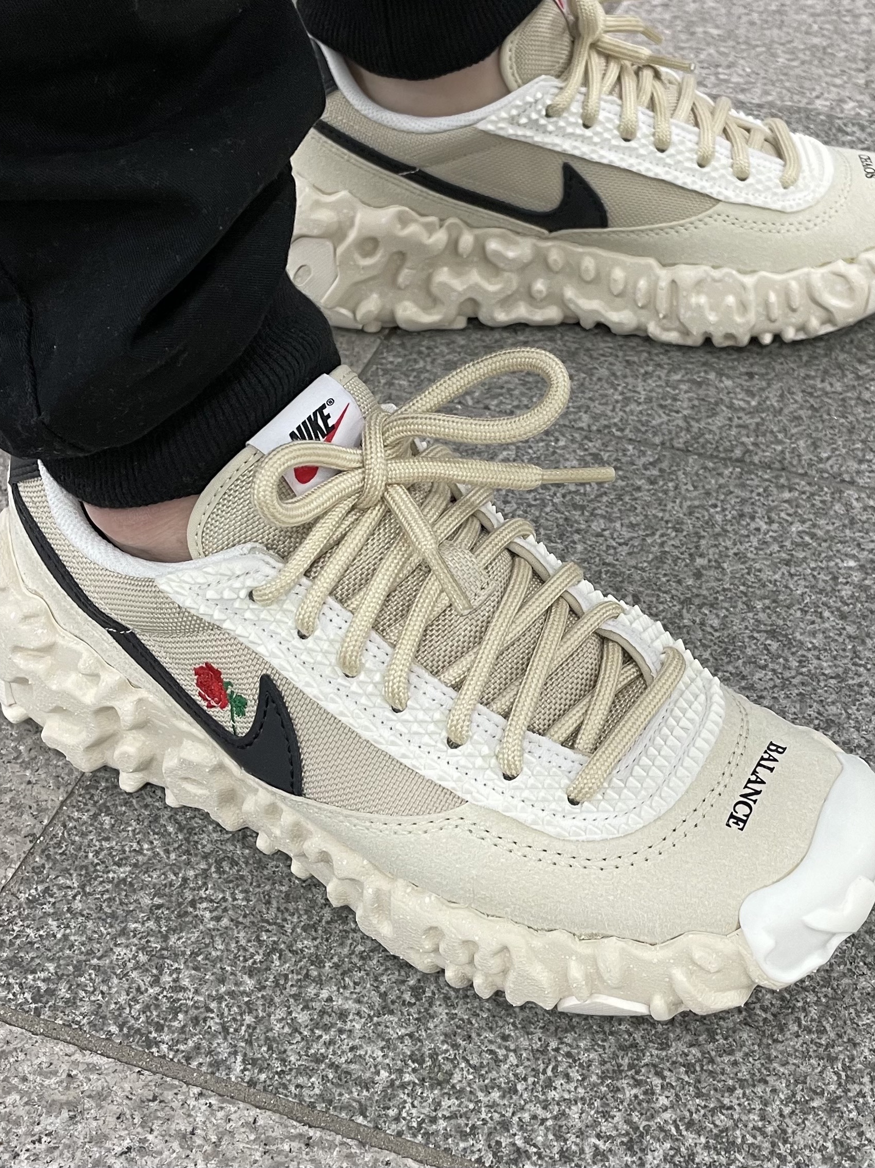 Nike x Undercover Overbreak SP Overcast 착용 스타일 - 2
