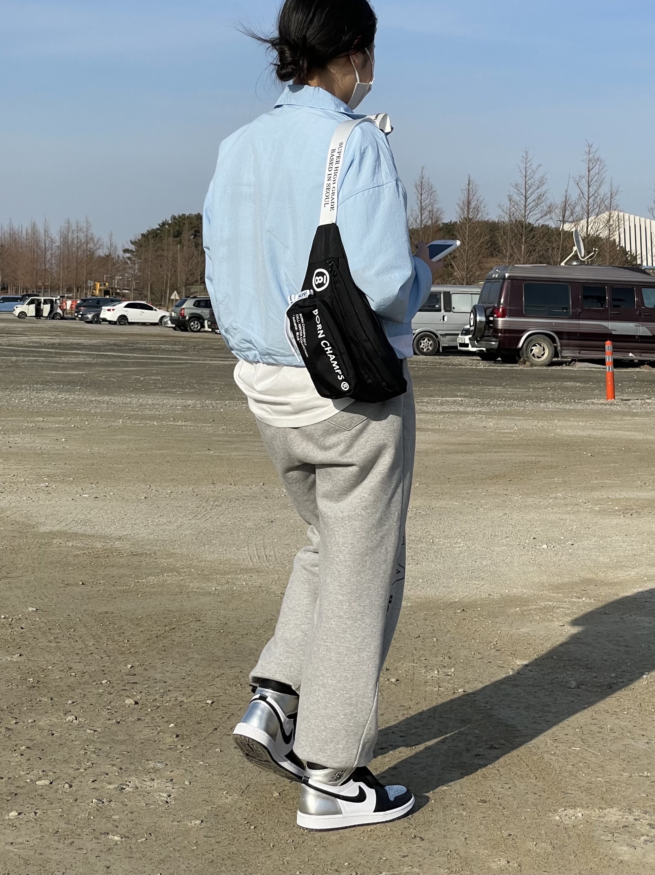 (W) Jordan 1 Retro High OG Silver Toe 착용 스타일 - 3