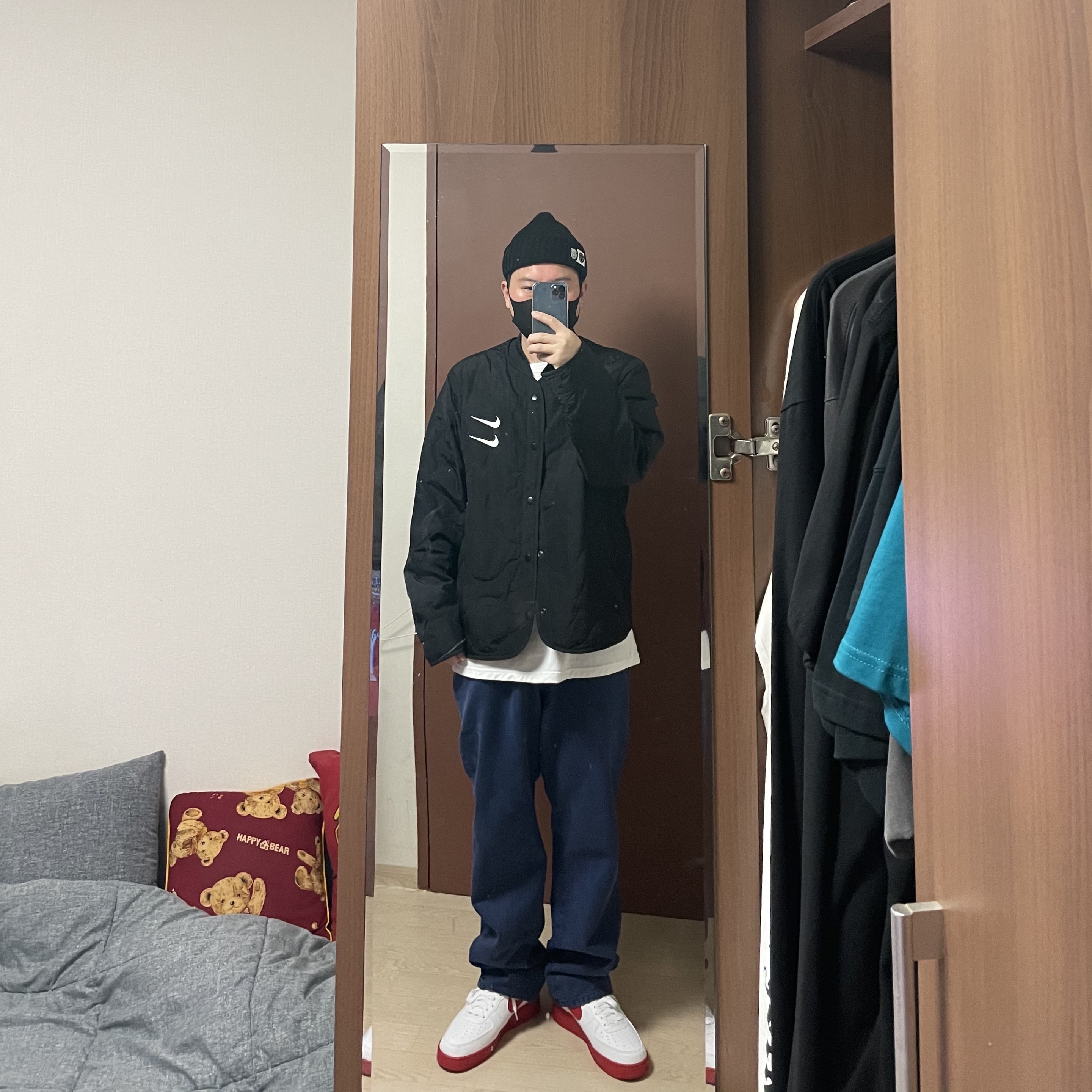 Nike Air Force 1 Low White Red Midsole 착용 스타일