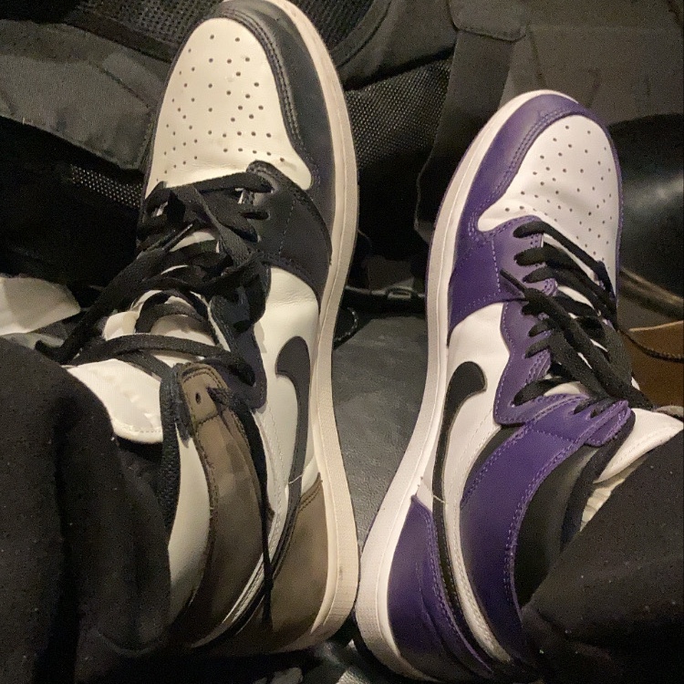 Jordan 1 Retro High OG Black Mocha, Jordan 1 Retro High OG Court Purple 2020 착용 스타일