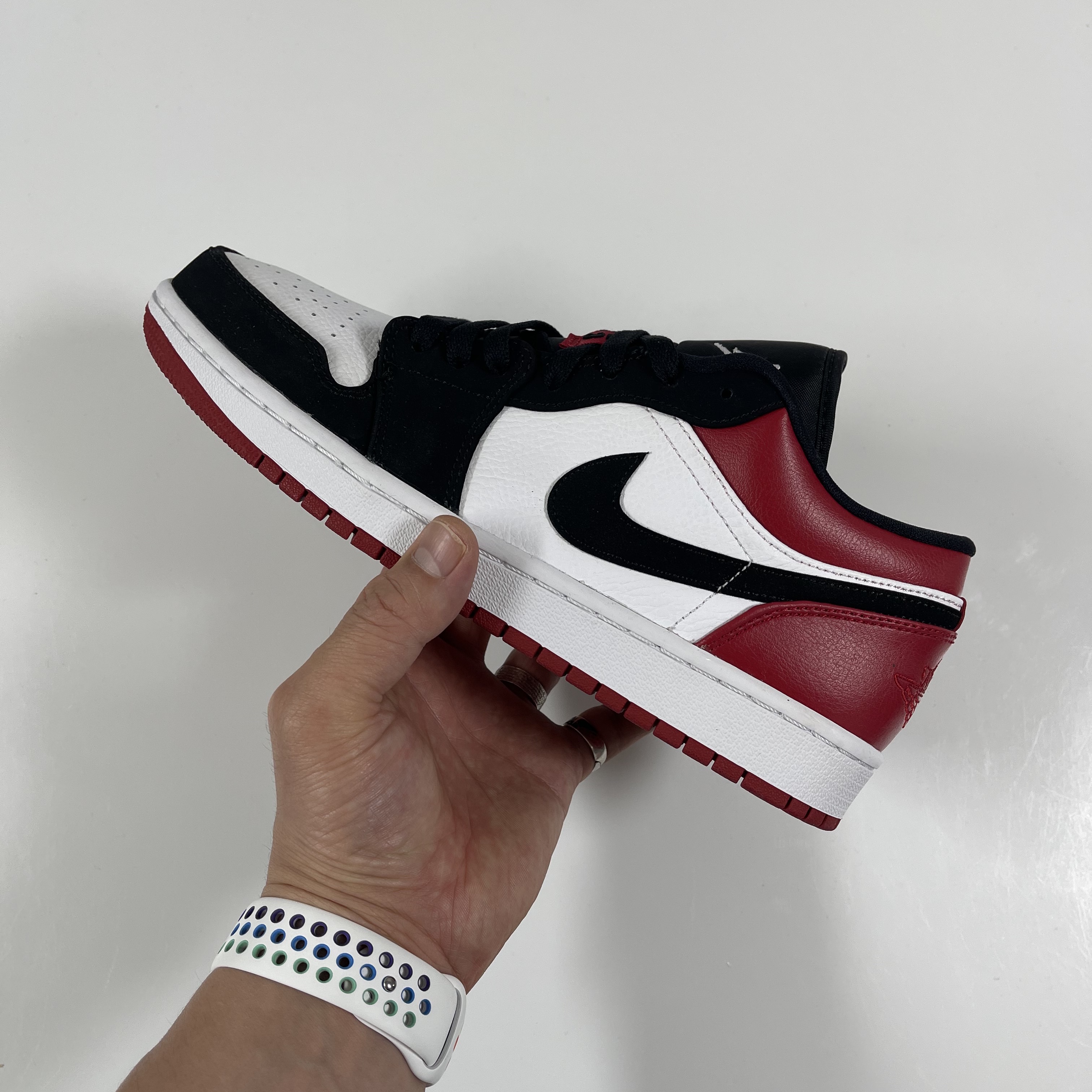 Jordan 1 Low Black Toe 착용 스타일 - 1