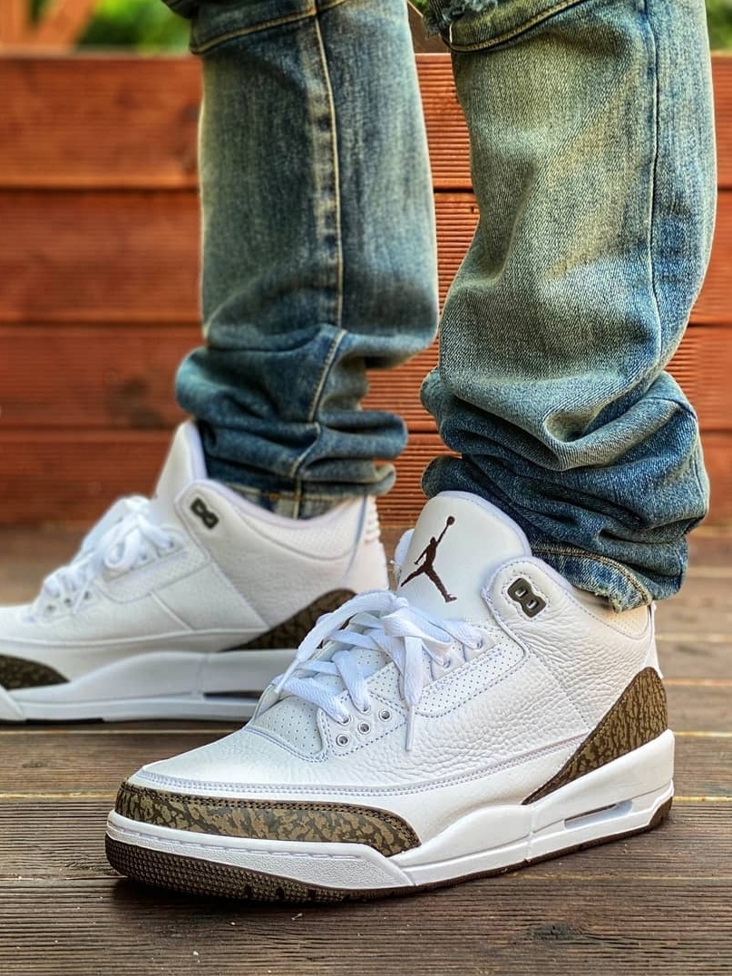 Jordan 3 Retro Mocha 2018 착용 스타일 - 2