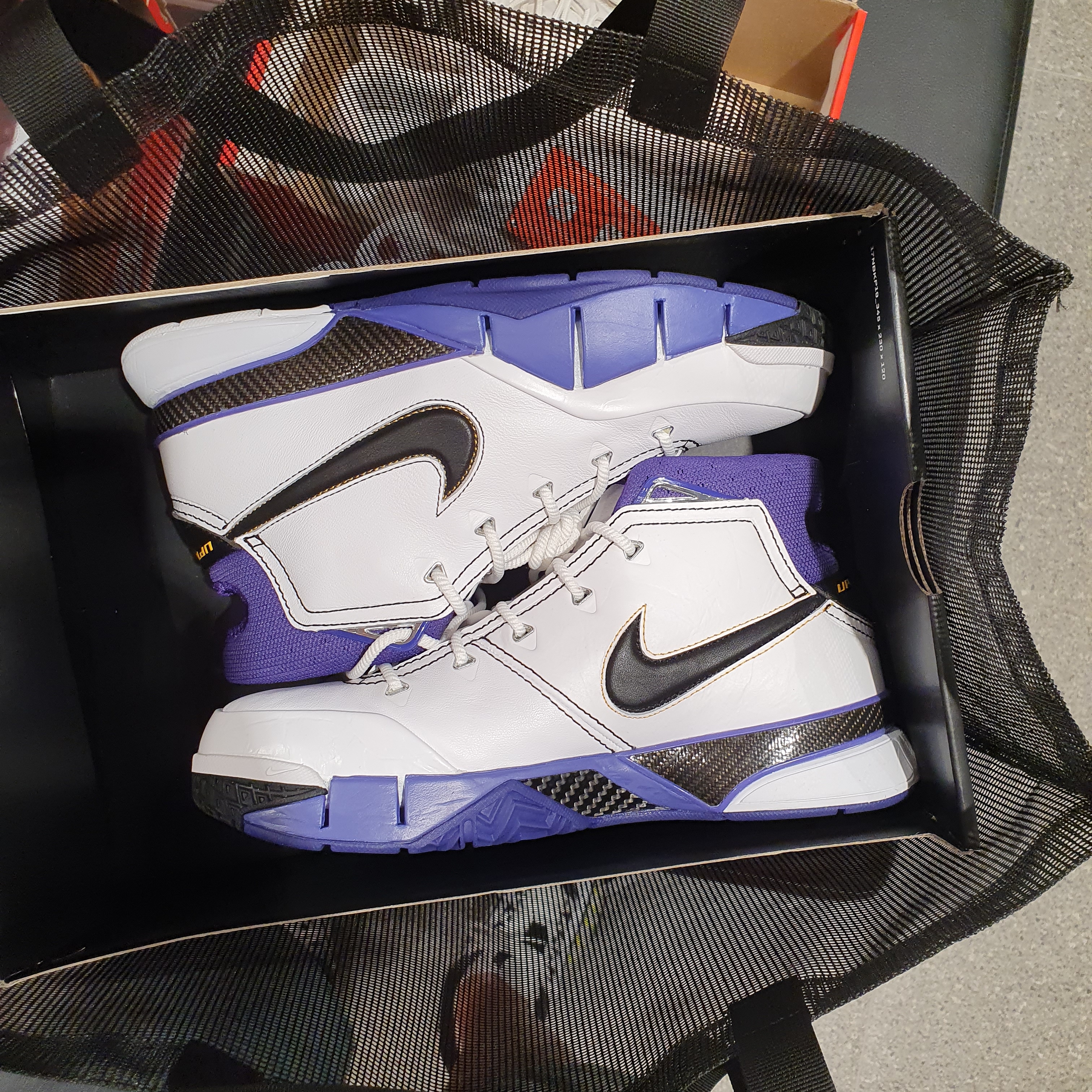 Nike Kobe 1 Protro 81 Pt Game 착용 스타일 - 1