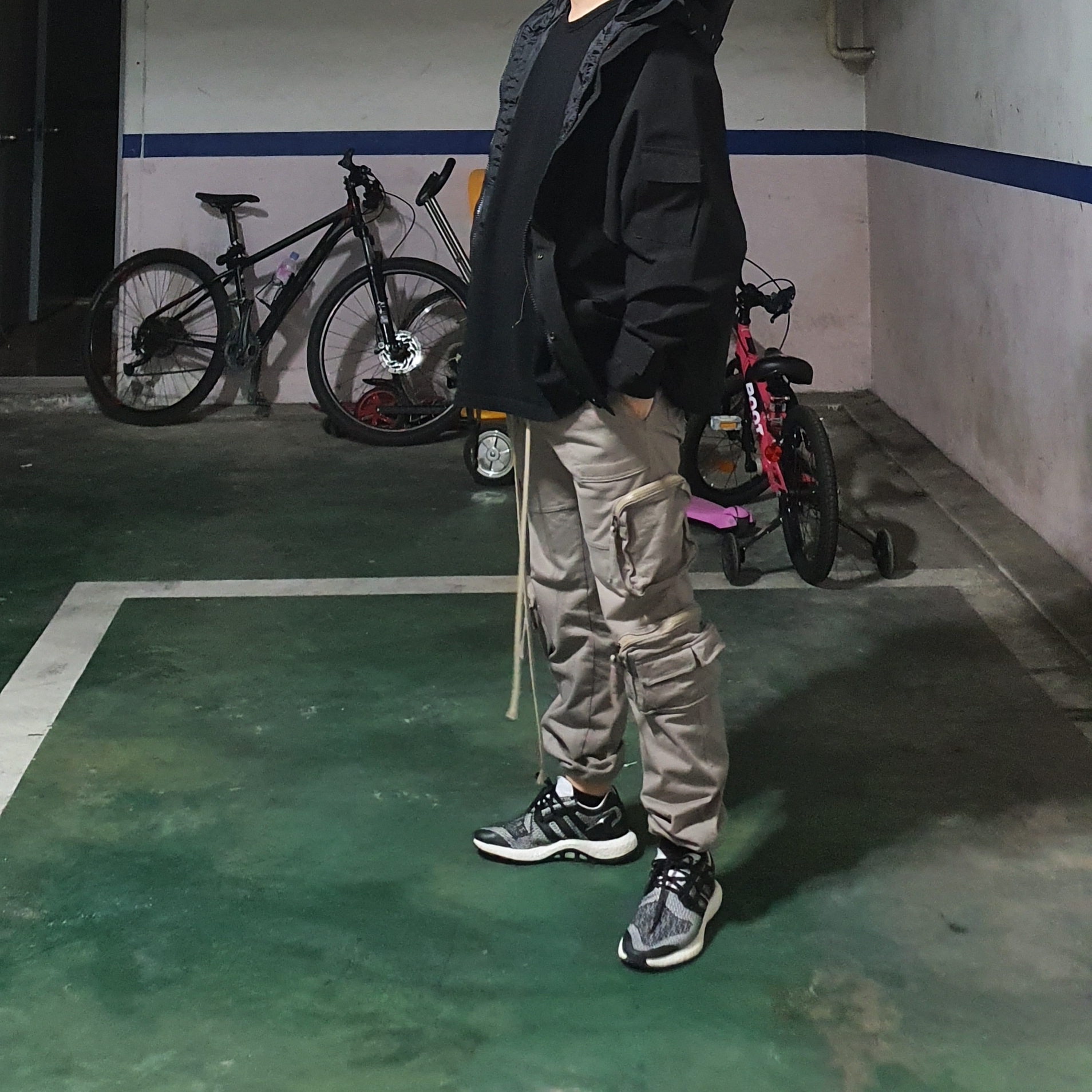 Y-3 Pureboost White Black, Adidas Yeezy Boost 350 V2 Zebra 2017/2019/2020 착용 스타일 - 1