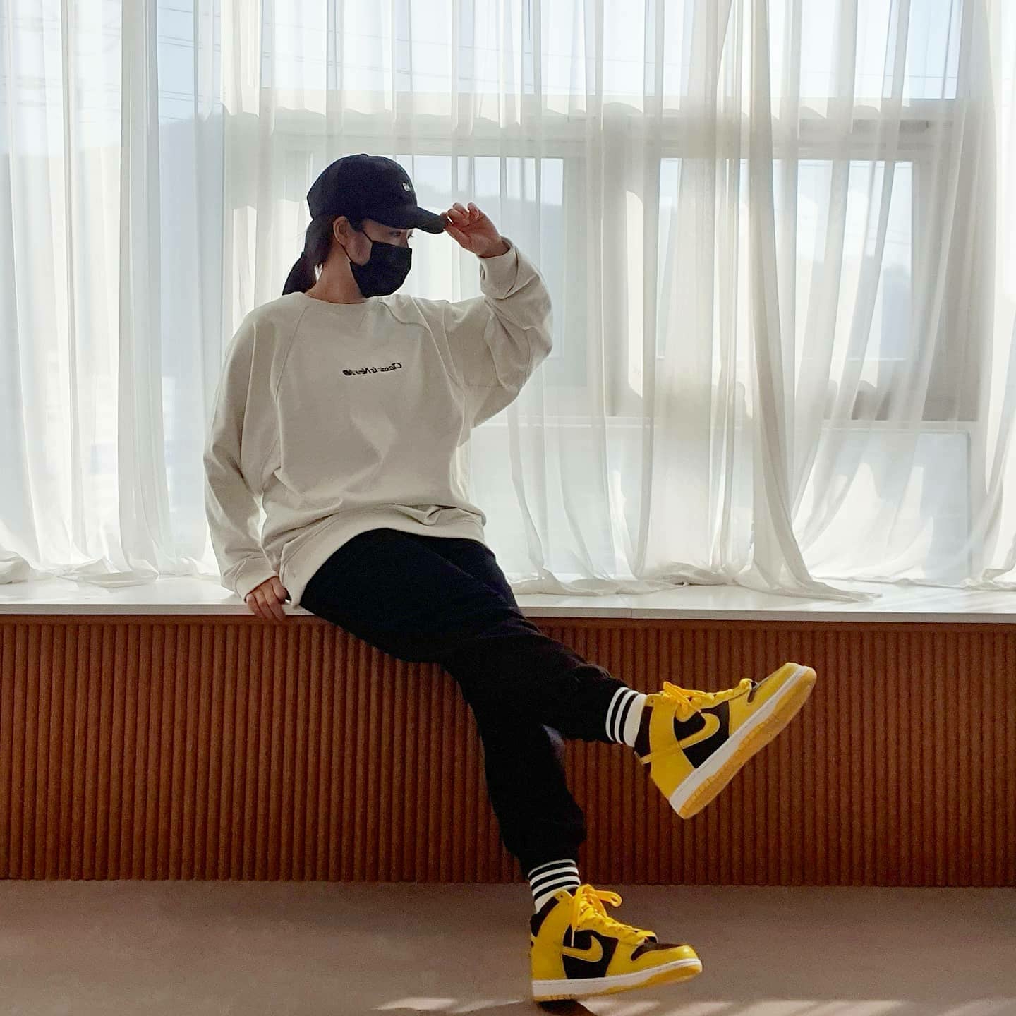 Nike Dunk High SP Varsity Maize 착용 스타일