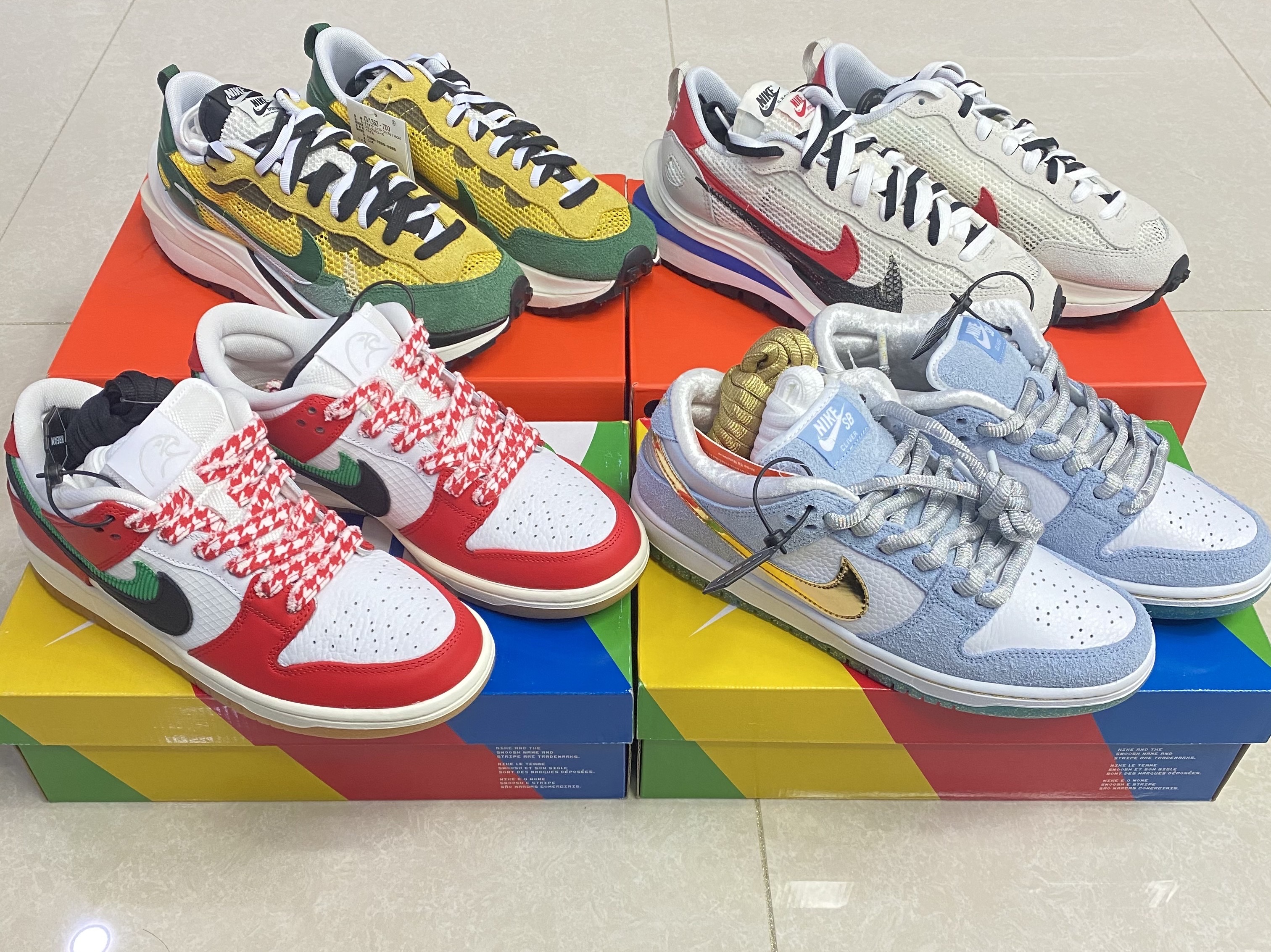 Nike x Frame Skate SB Dunk Low Pro Habibi, Nike x Sean Cliver SB Dunk Low Holiday Special 착용 스타일