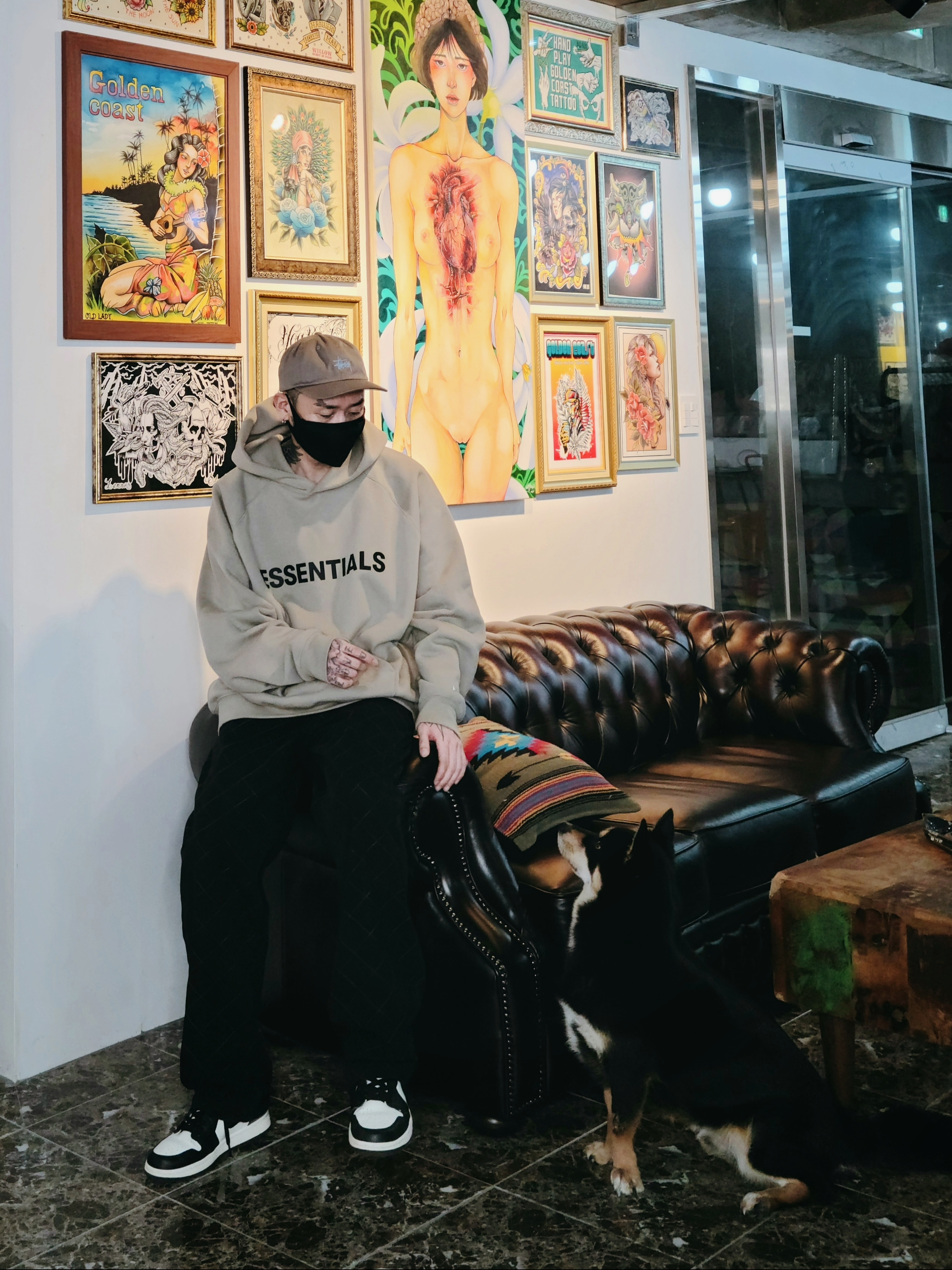 Essentials 3D Silicon Applique Pullover Hoodie Olive/Khaki - 20FW, Jordan 1 Retro High OG Black Mocha 착용 스타일