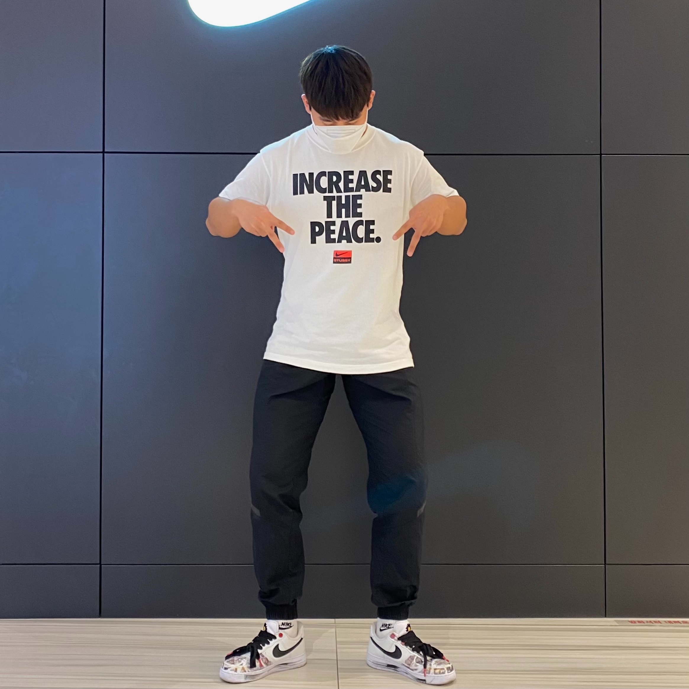 Nike x Peaceminusone Air Force 1 Low Para-Noise 2.0, Nike x Stussy Increase The Peace T-Shirt - Asia 착용 스타일