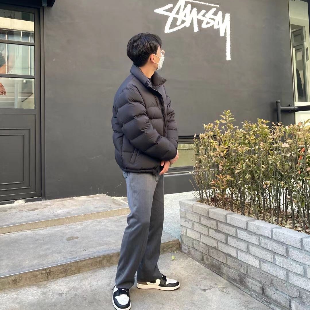 Jordan 1 Retro High OG Black Mocha 착용 스타일