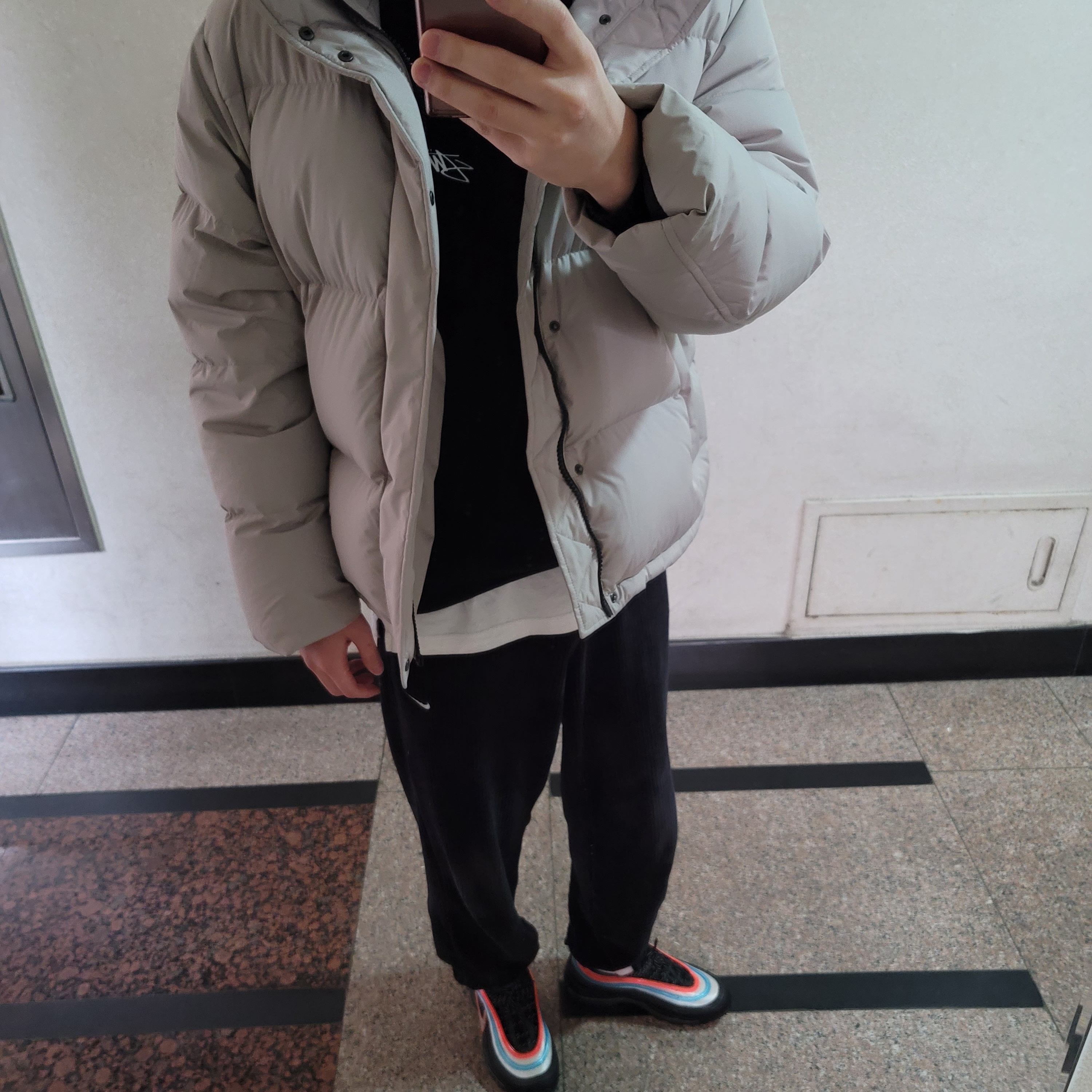 Nike Air Max 97 Neon Seoul 착용 스타일