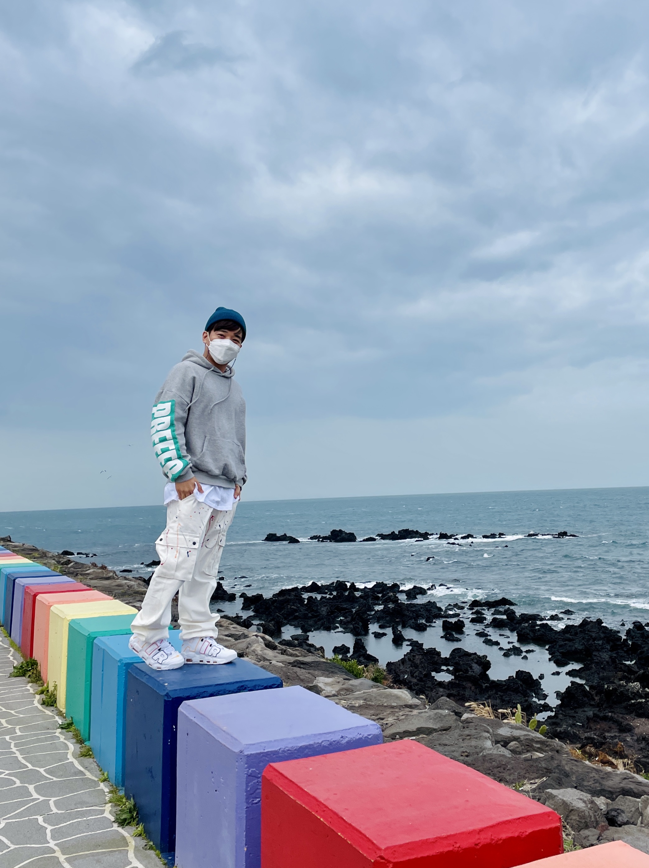 Nike Air More Uptempo Rayguns 착용 스타일 - 2