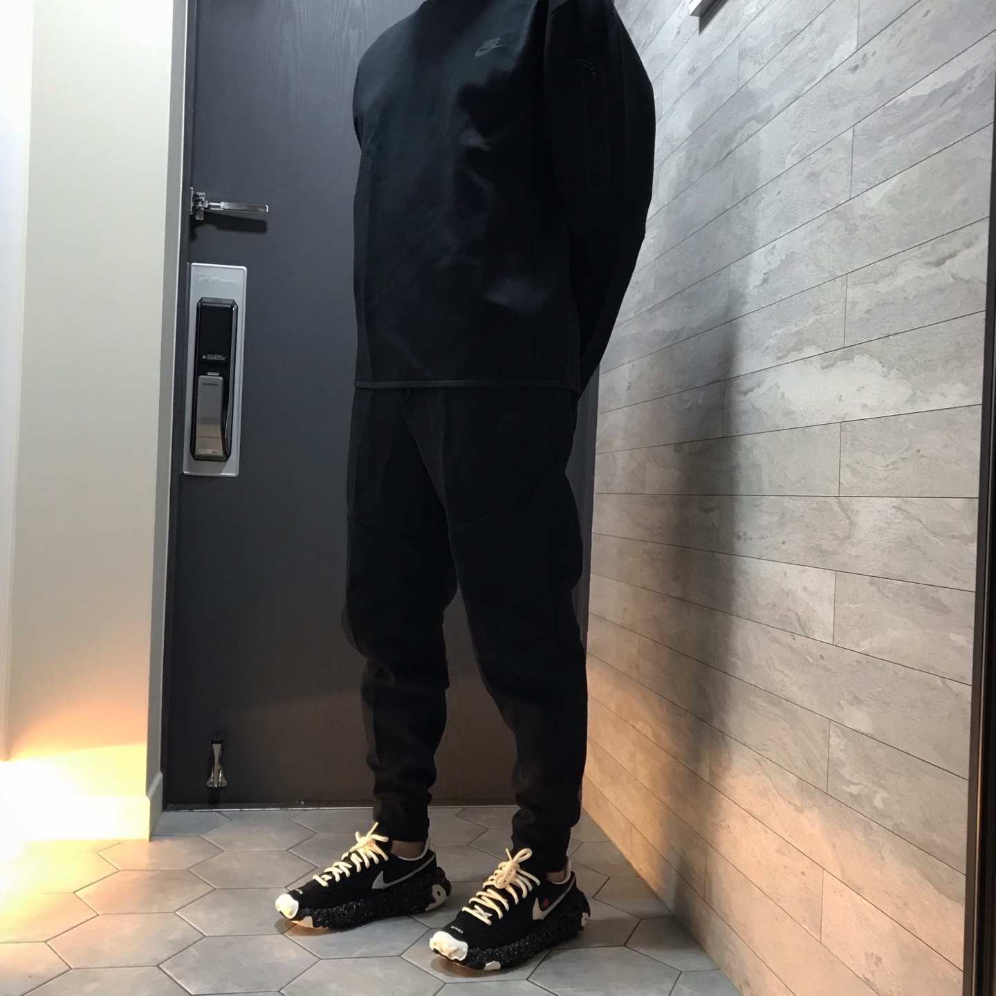 Nike x Undercover Overbreak SP Black 착용 스타일 - 2