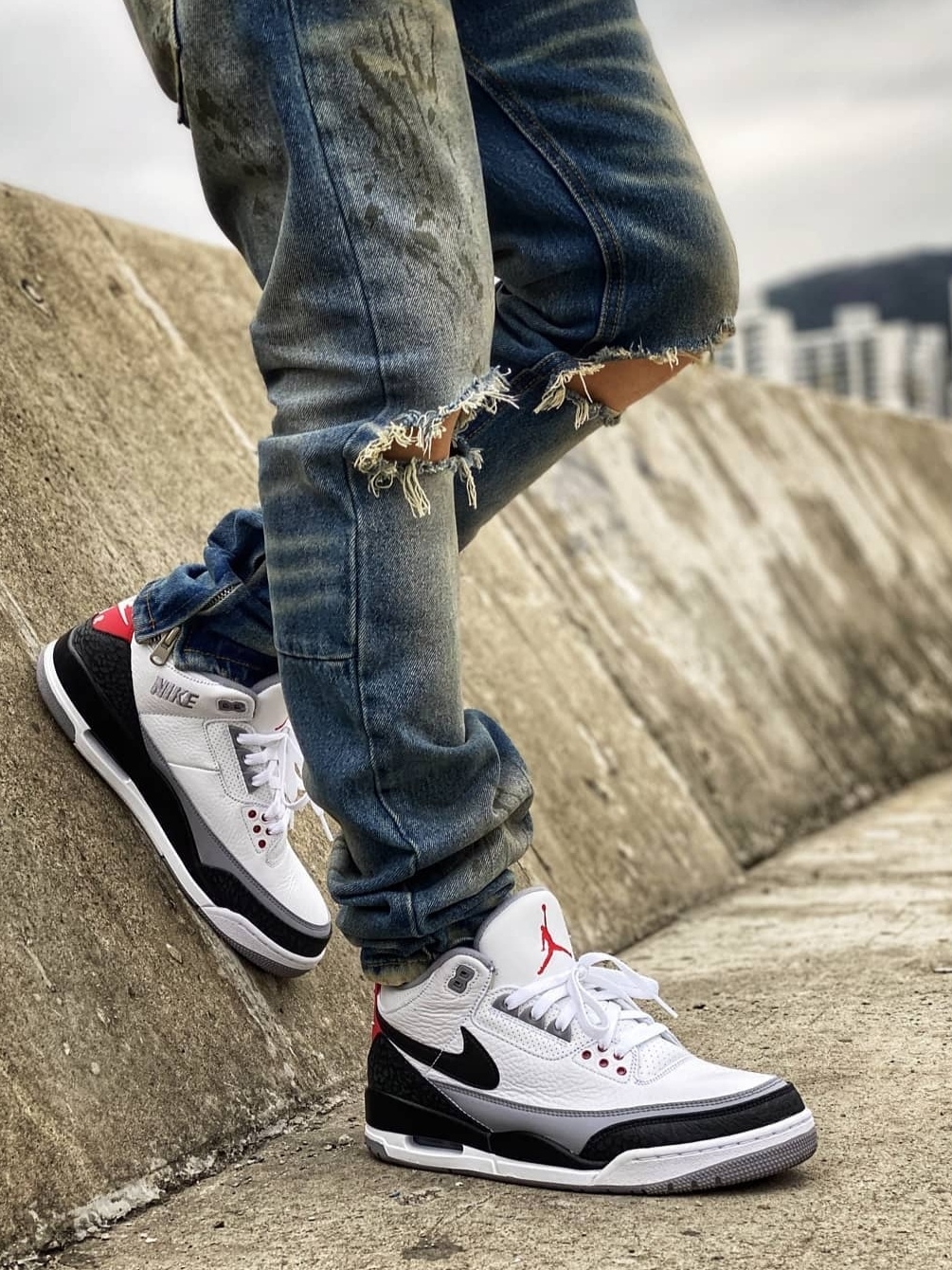 Jordan 3 Retro Tinker Hatfield 착용 스타일 - 3