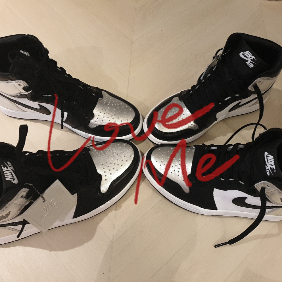 (W) Jordan 1 Retro High OG Silver Toe 착용 스타일 - 1