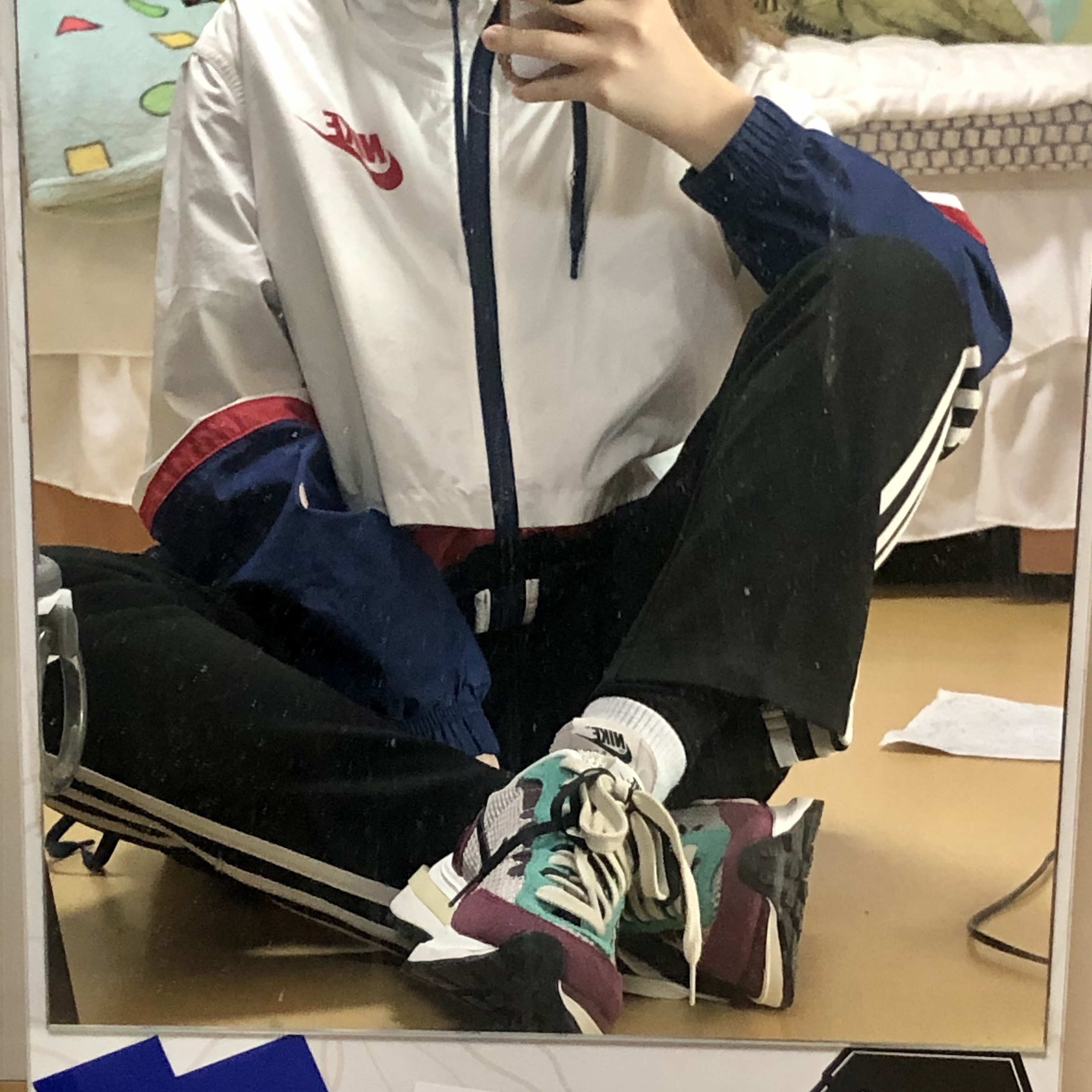 Nike x Sacai VaporWaffle String & Black Villain Red 착용 스타일