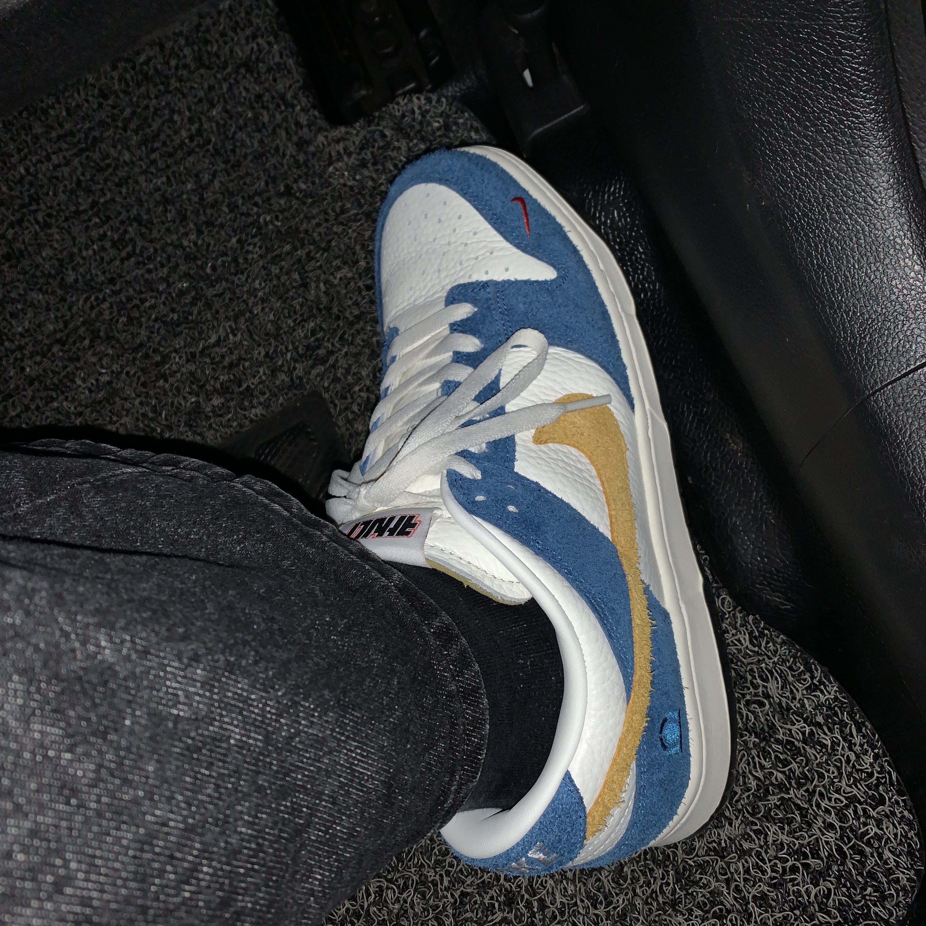 Nike x Kasina Dunk Low 80's Bus 착용 스타일