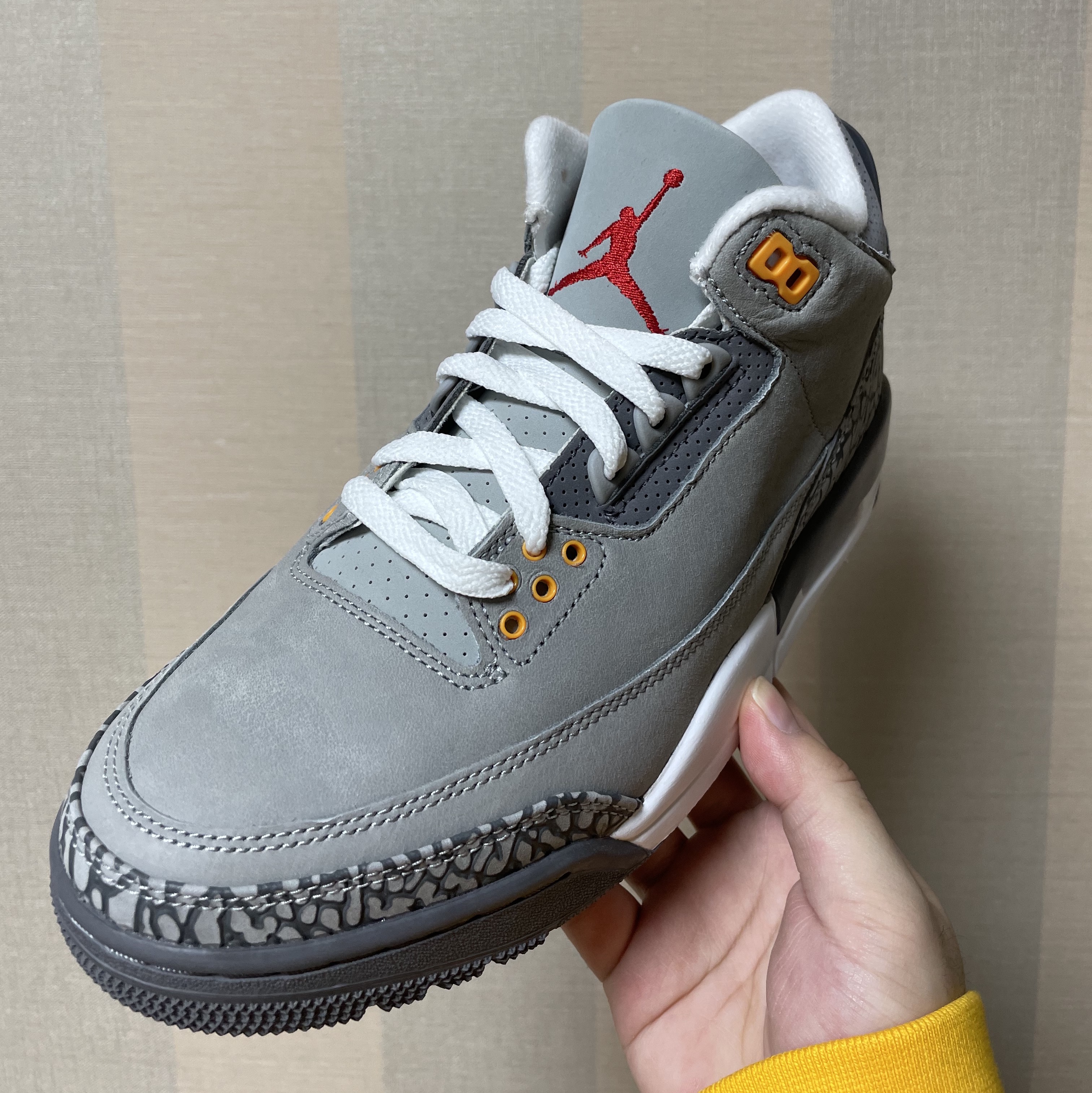 Jordan 3 Retro Cool Grey 착용 스타일 - 2