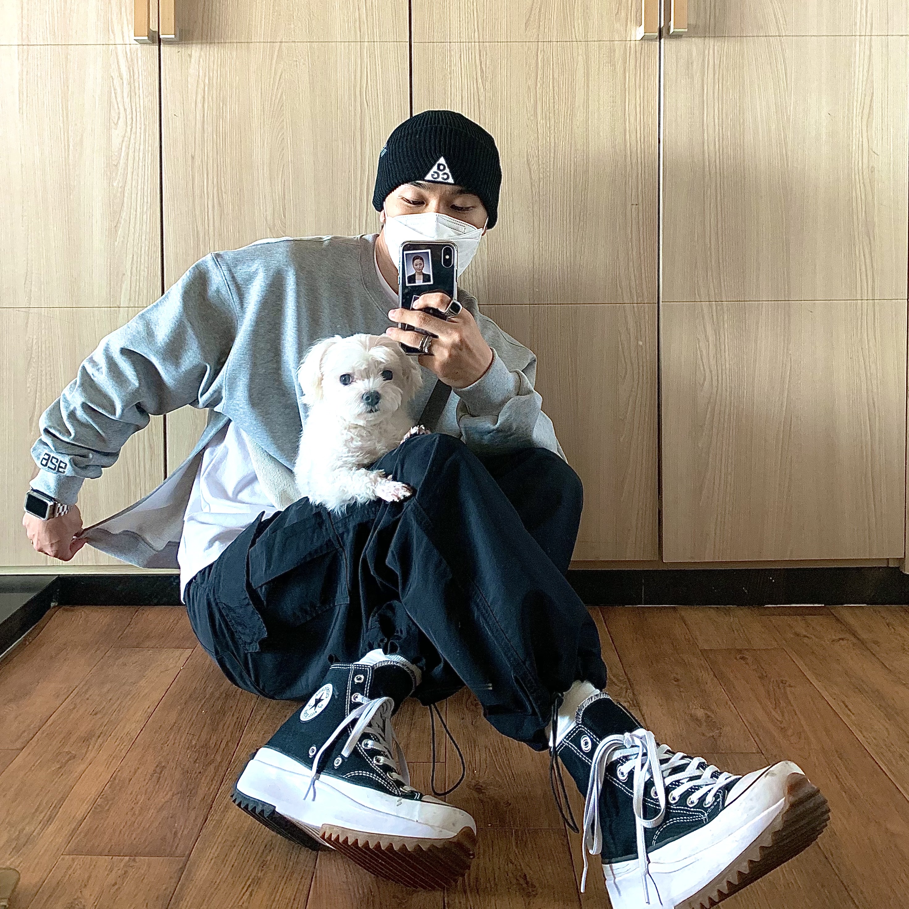 Converse Run Star Hike Hi Black White Gum 착용 스타일
