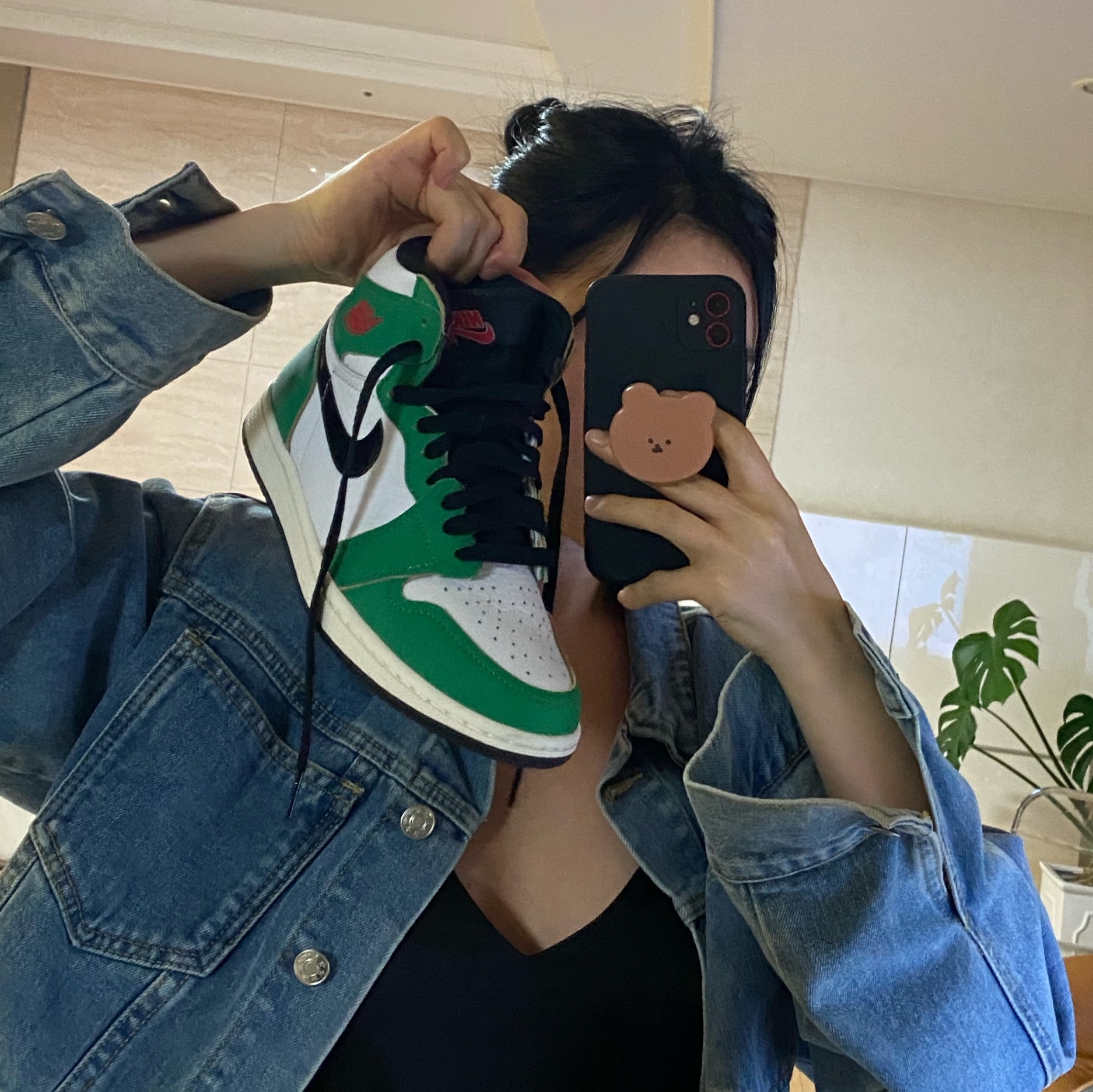 (W) Jordan 1 Retro High OG Lucky Green 착용 스타일 - 3