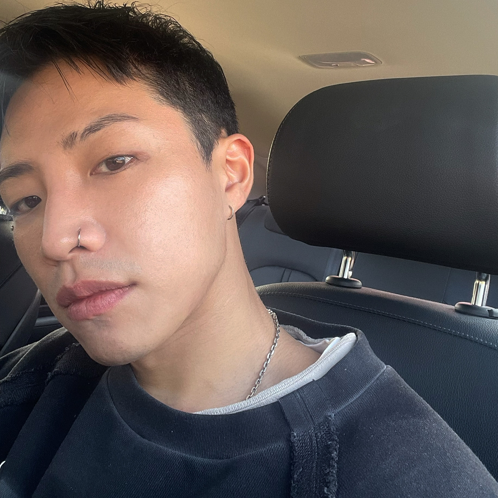 KREAM 프로필 이미지