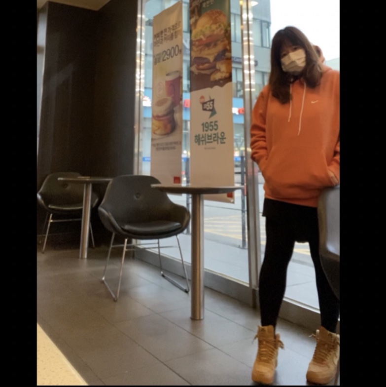 Nike M NRG Hoodie Healing Orange - US/EU, Nike NRG Solo Swoosh Fleece Hoodie Healing Orange - Asia 착용 스타일