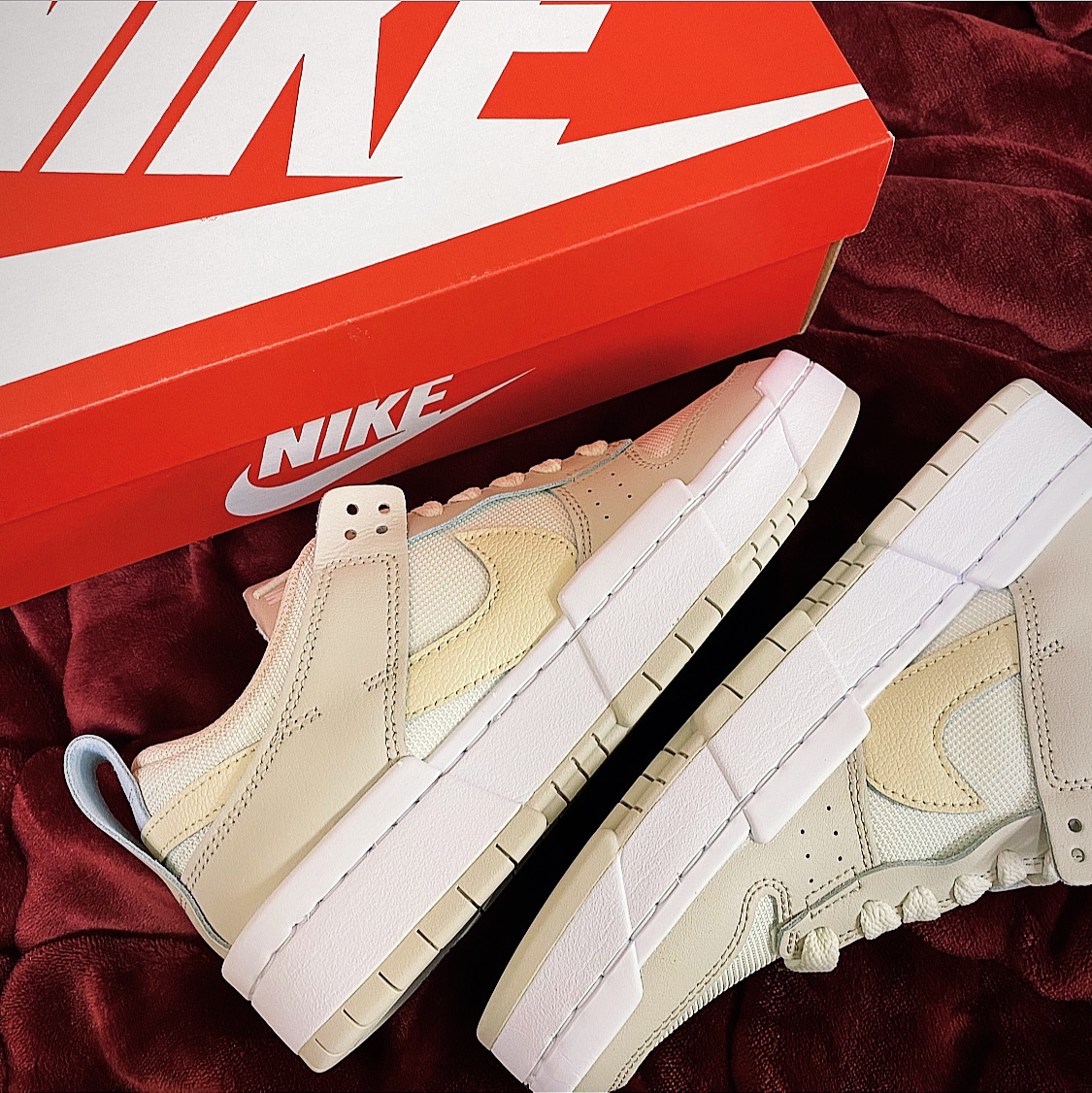 (W) Nike Dunk Low Disrupt Desert Sand 착용 스타일