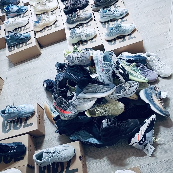 Adidas Yeezy QNTM Barium, Adidas Yeezy Boost 350 V2 Zebra 2017/2019/2020 착용 스타일 - 3