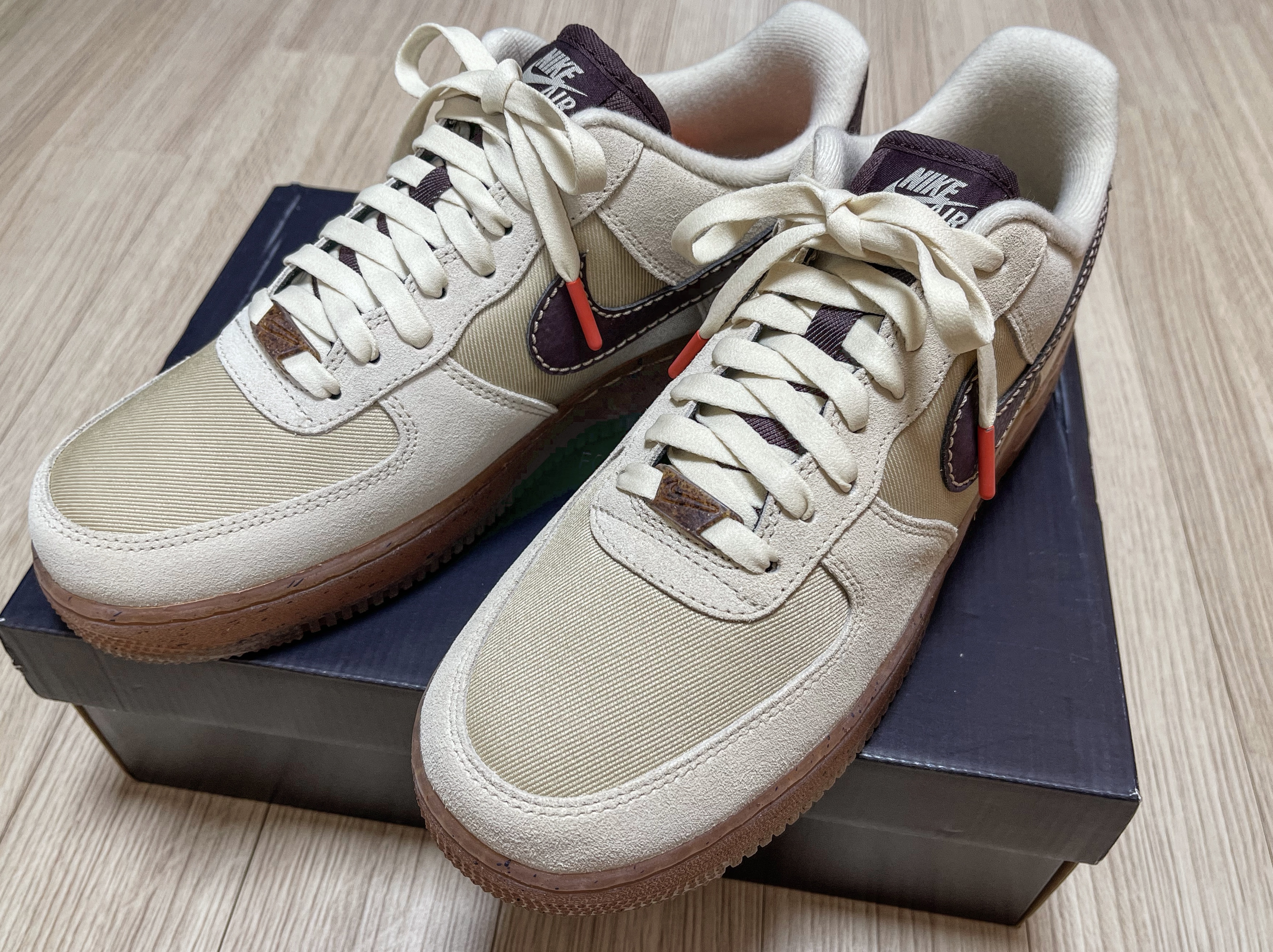 Nike Air Force 1 '07 LV8 Coffee 착용 스타일 - 1