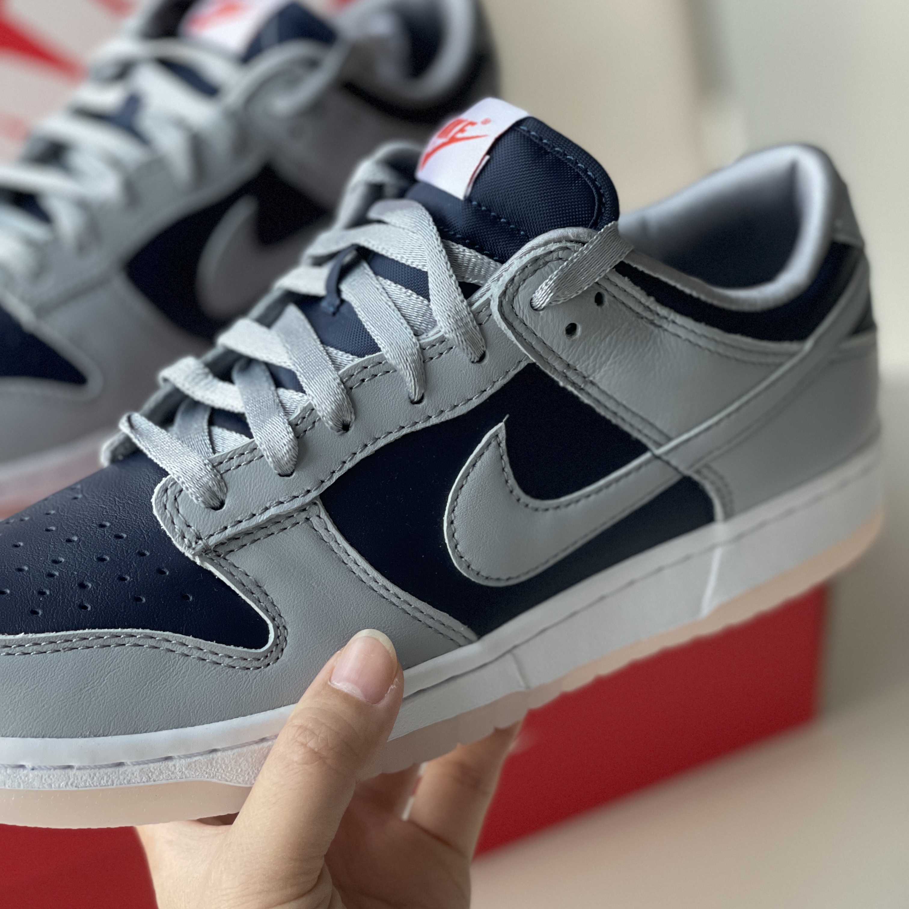 (W) Nike Dunk Low SP College Navy 착용 스타일 - 1