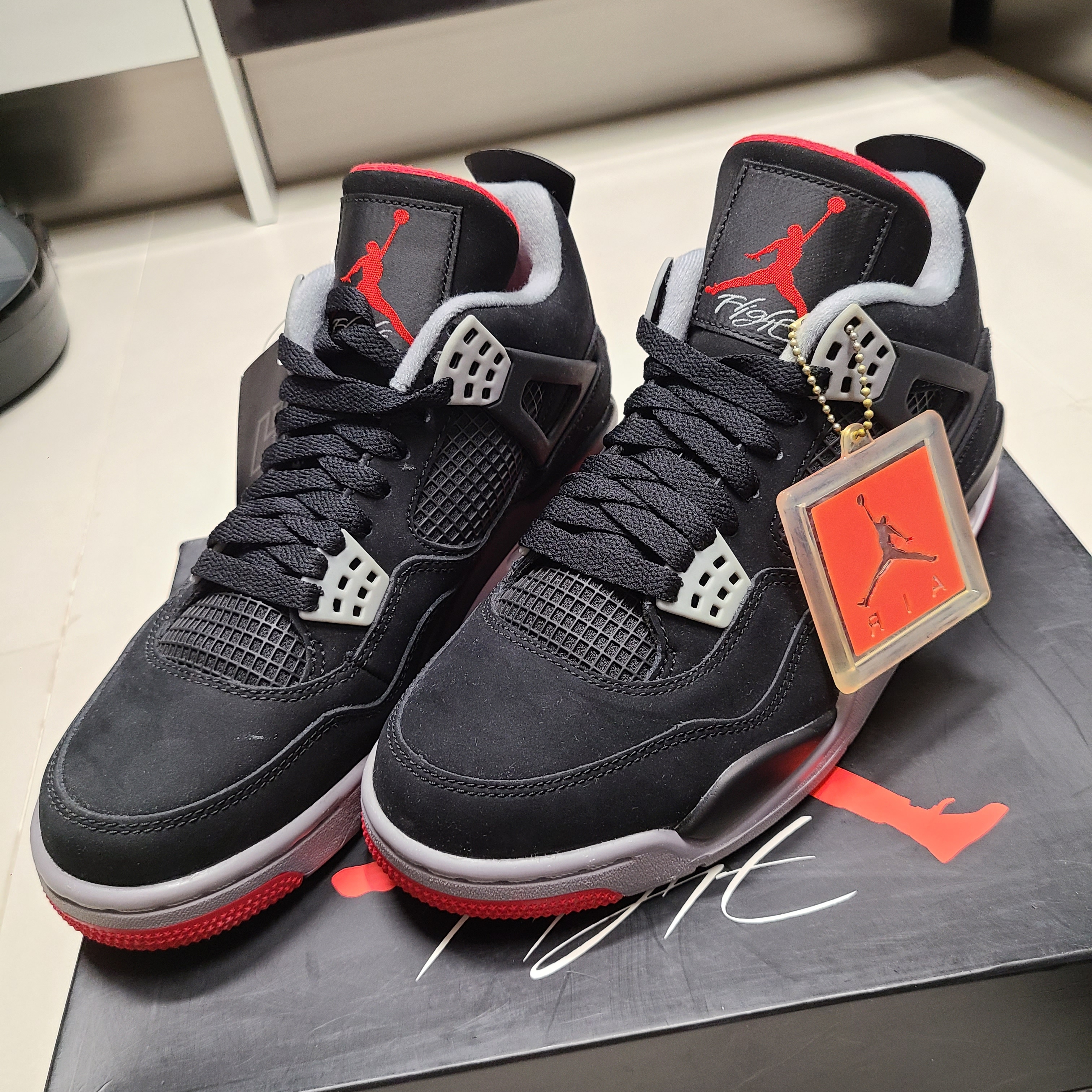 Jordan 4 Retro Bred 2019 착용 스타일