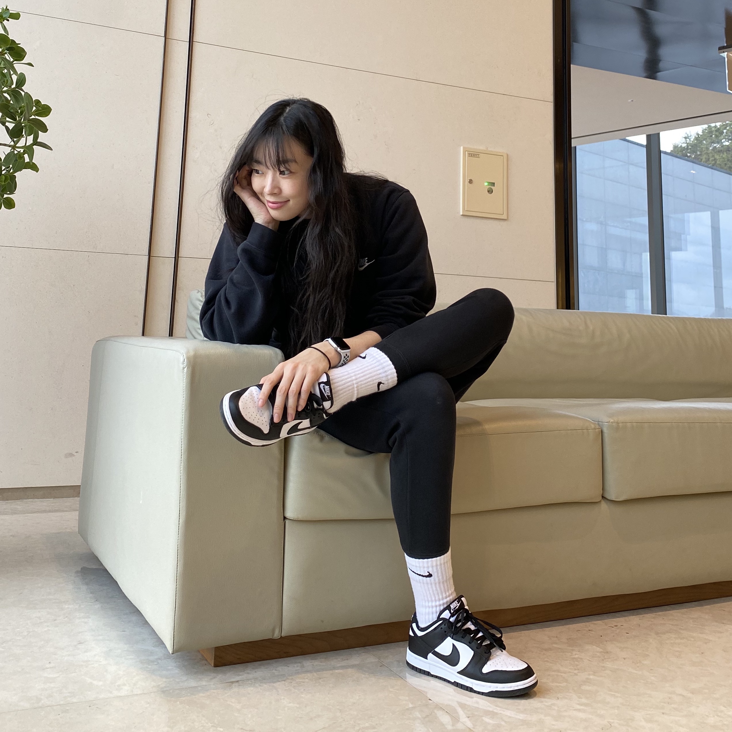 (W) Nike Dunk Low Black 착용 스타일