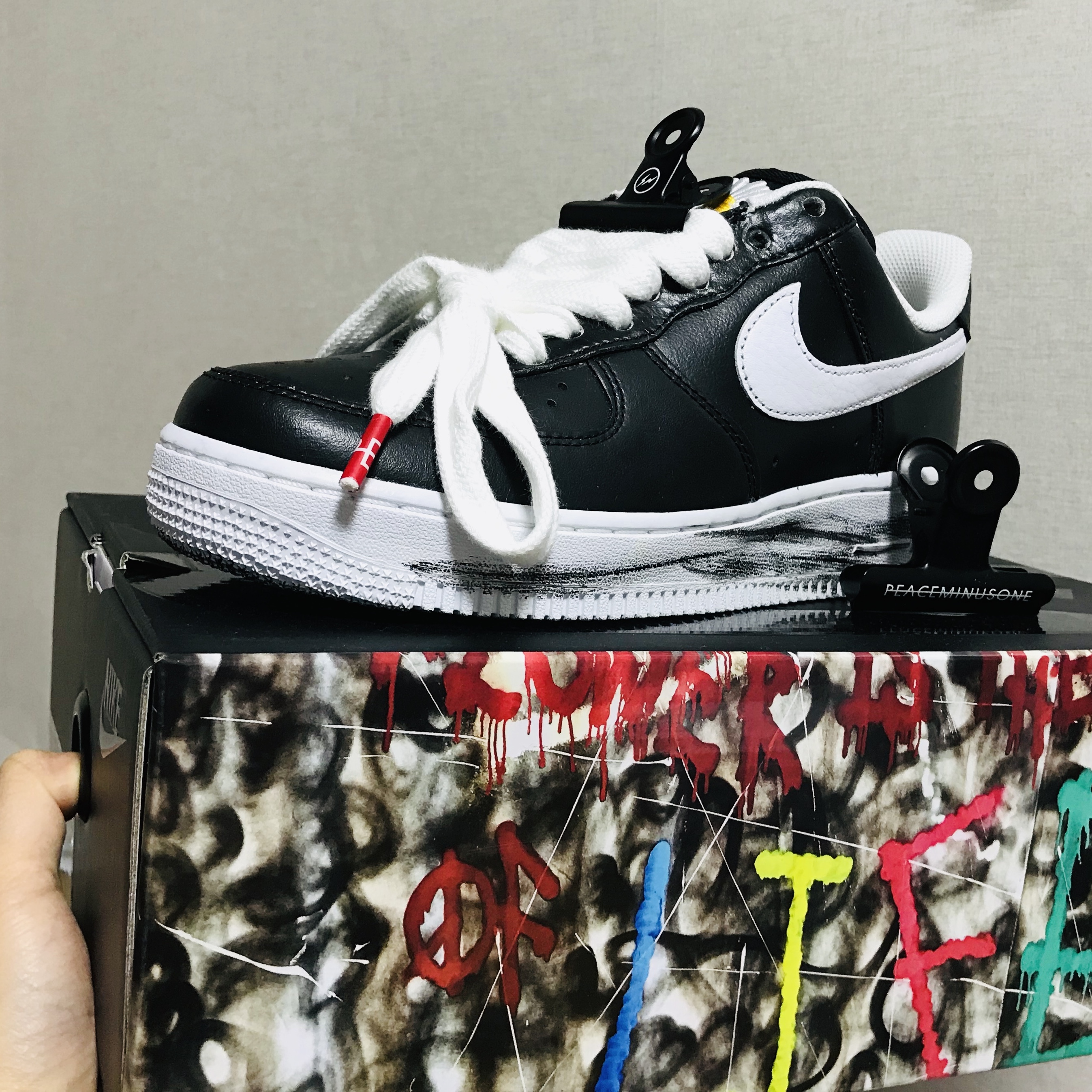 Nike x Peaceminusone Air Force 1 Low Para-Noise 착용 스타일 - 3