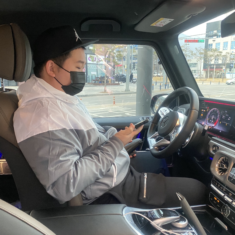 KREAM 프로필 이미지