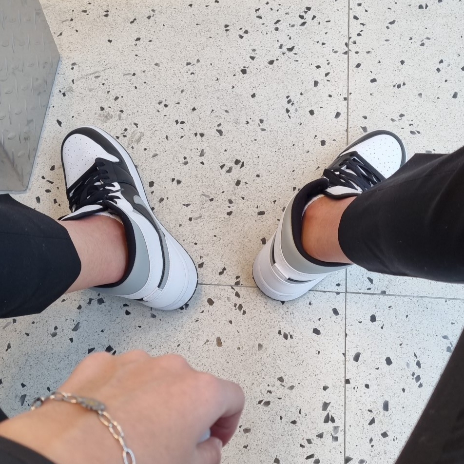 Jordan 1 Mid White Shadow 착용 스타일 - 1
