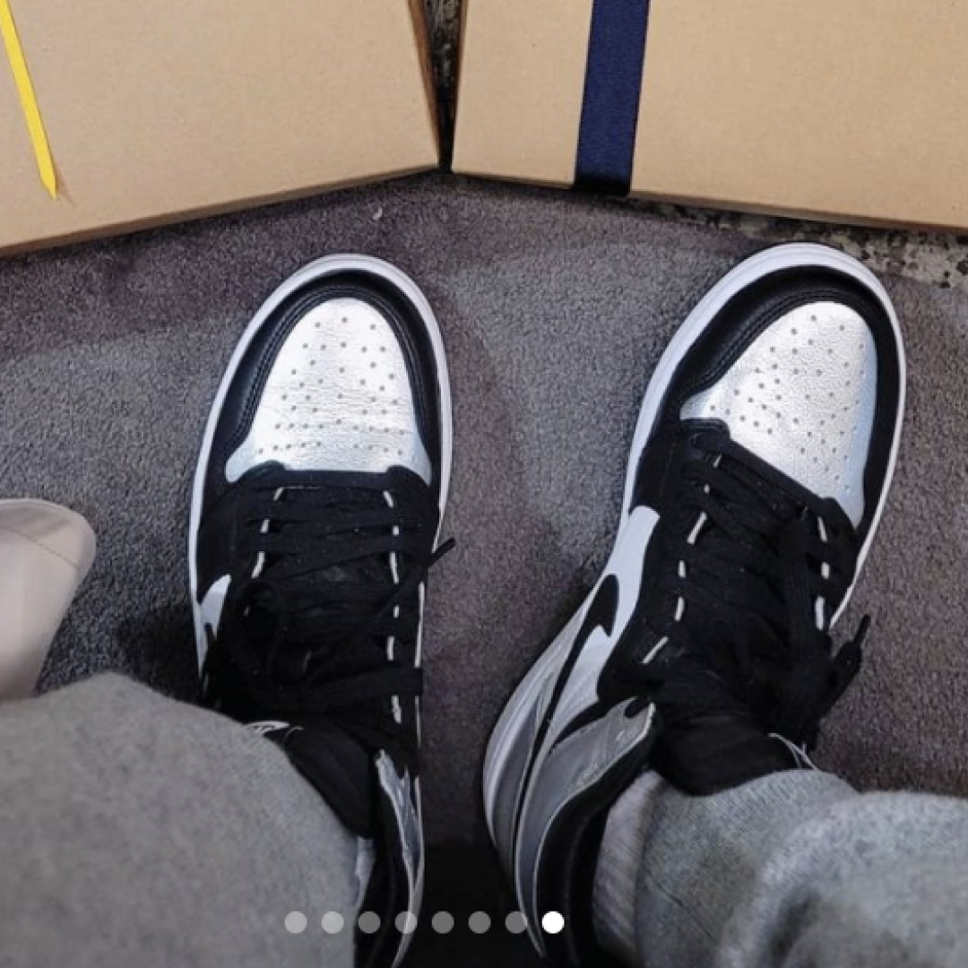 (W) Jordan 1 Retro High OG Silver Toe 착용 스타일 - 4