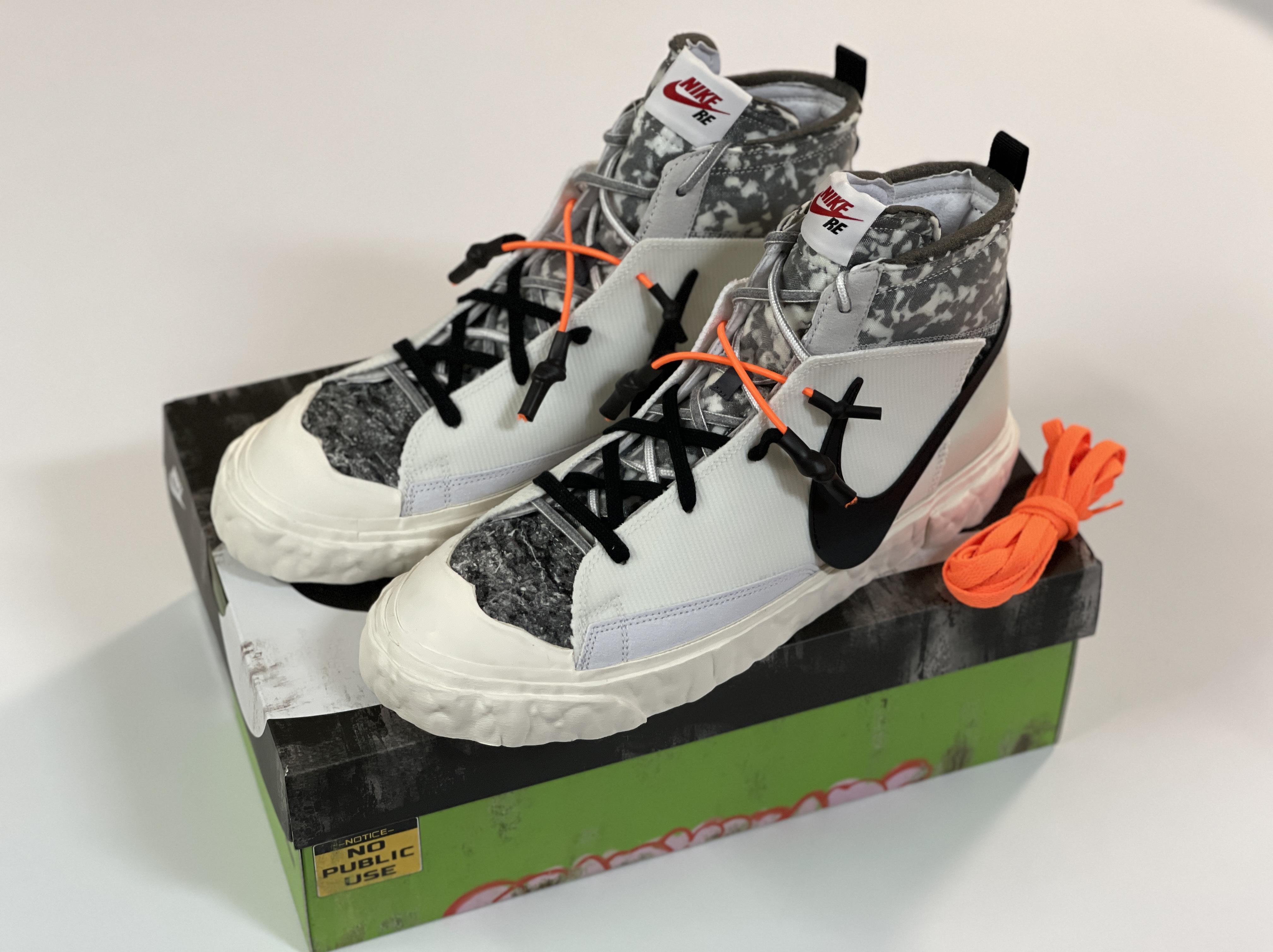 Nike x Readymade Blazer Mid White 착용 스타일 - 2