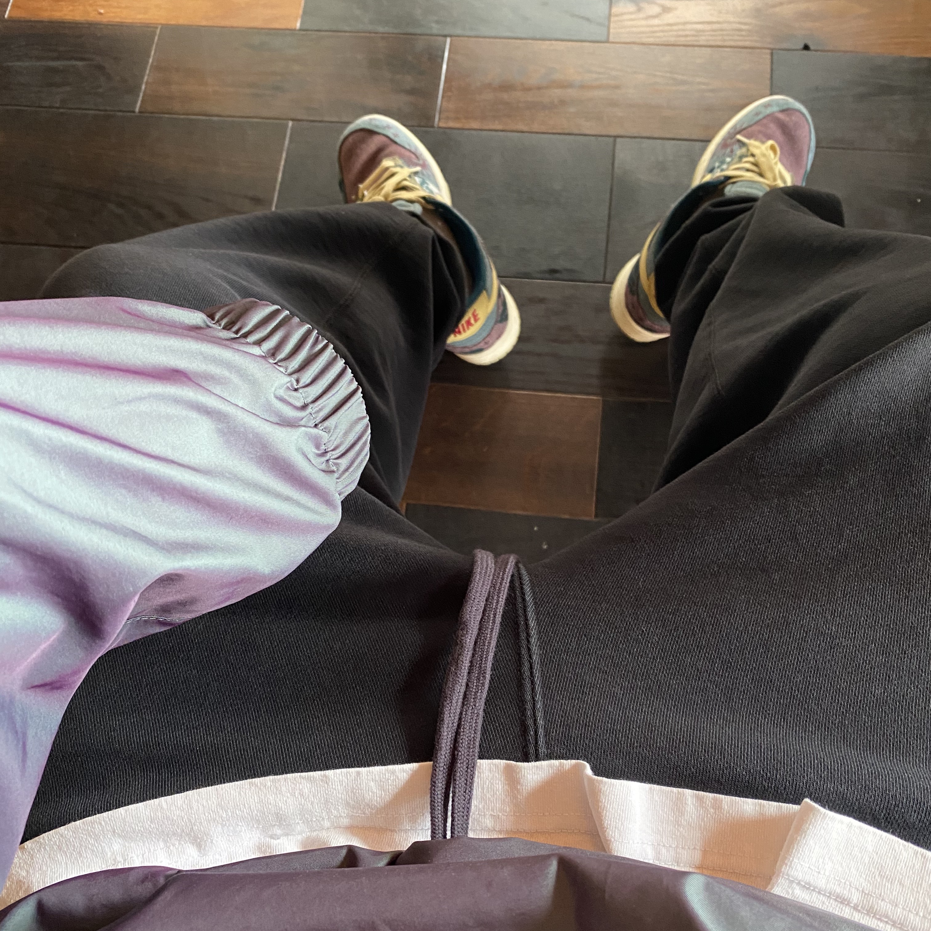 Nike Dunk Low SP Community Garden, Essentials Track Jacket Iridescent - 20SS 착용 스타일