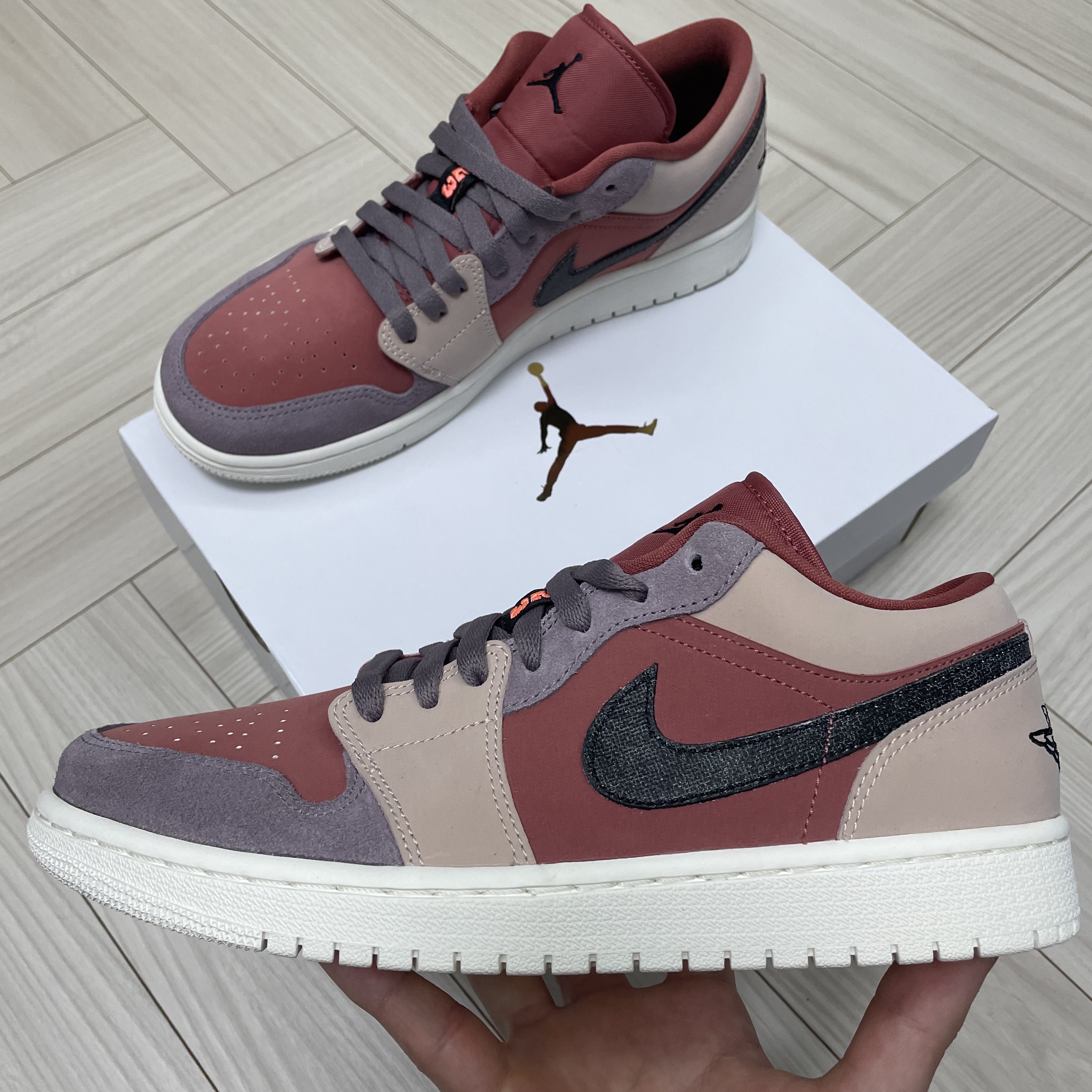 (W) Jordan 1 Low Canyon Rust 착용 스타일