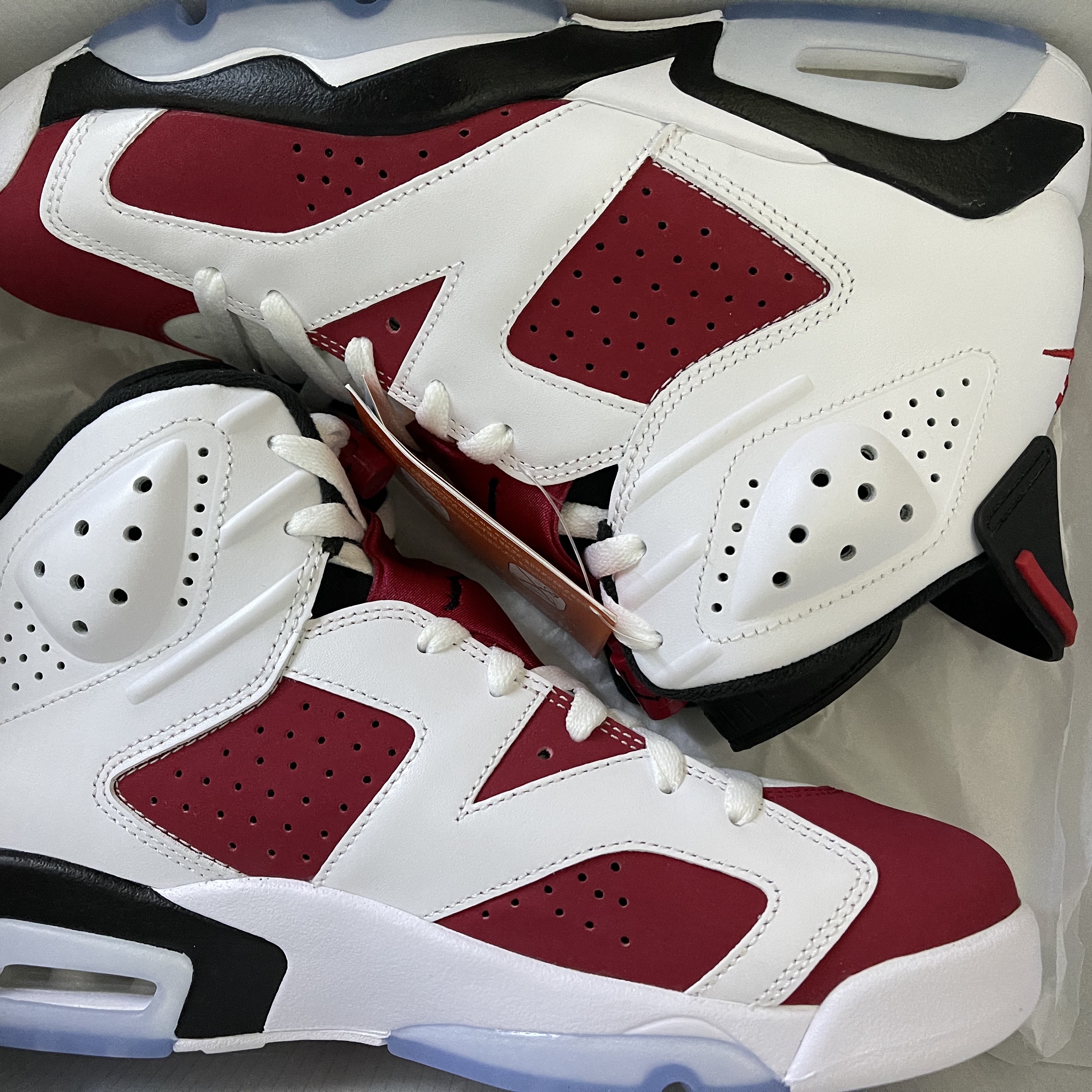 Jordan 6 Retro Carmine 2021 착용 스타일