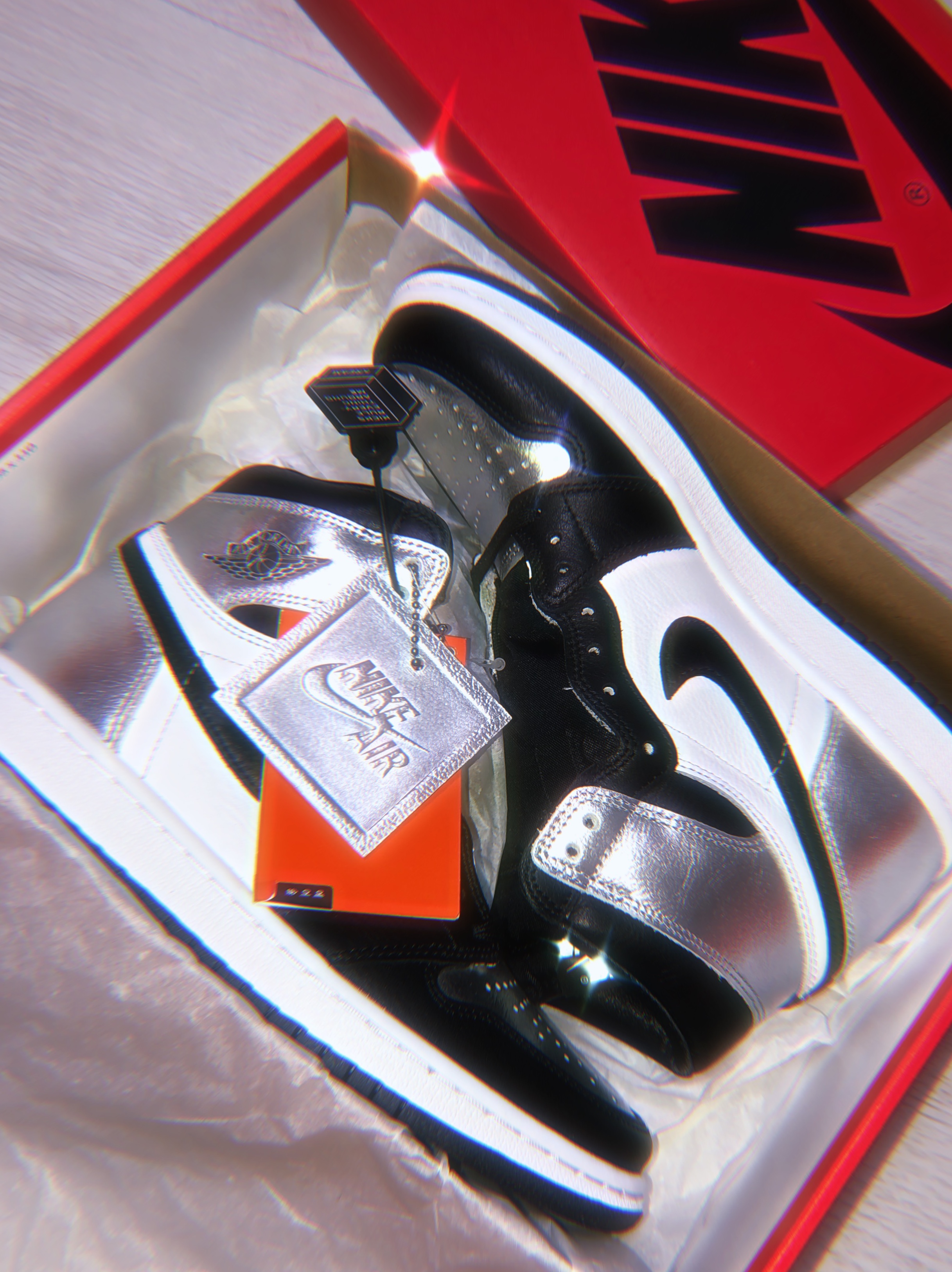 (W) Jordan 1 Retro High OG Silver Toe 착용 스타일