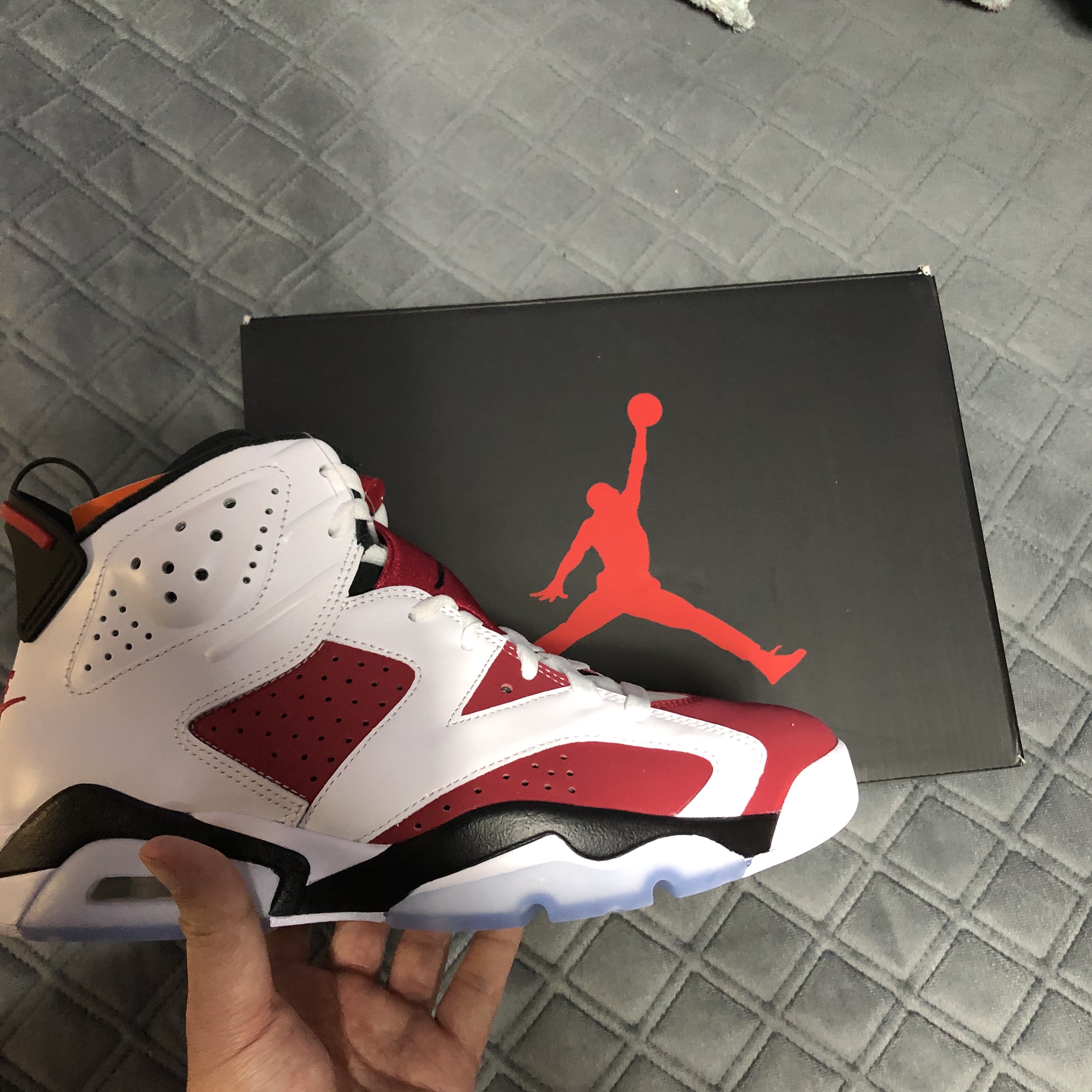 Jordan 6 Retro Carmine 2021 착용 스타일
