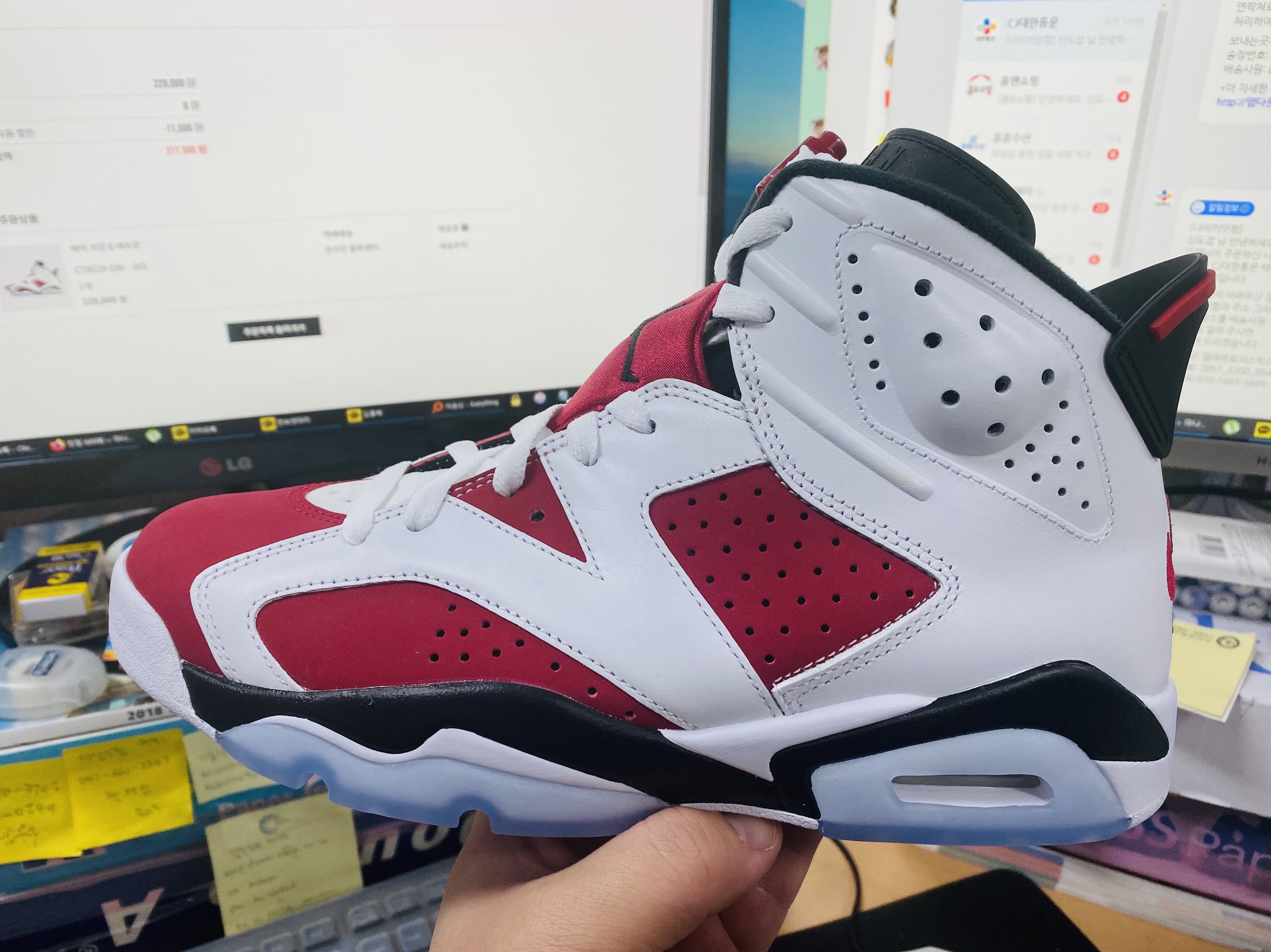 Jordan 6 Retro Carmine 2021 착용 스타일