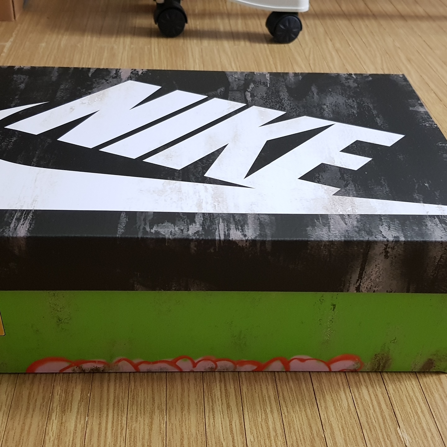Nike x Readymade Blazer Mid White 착용 스타일 - 1
