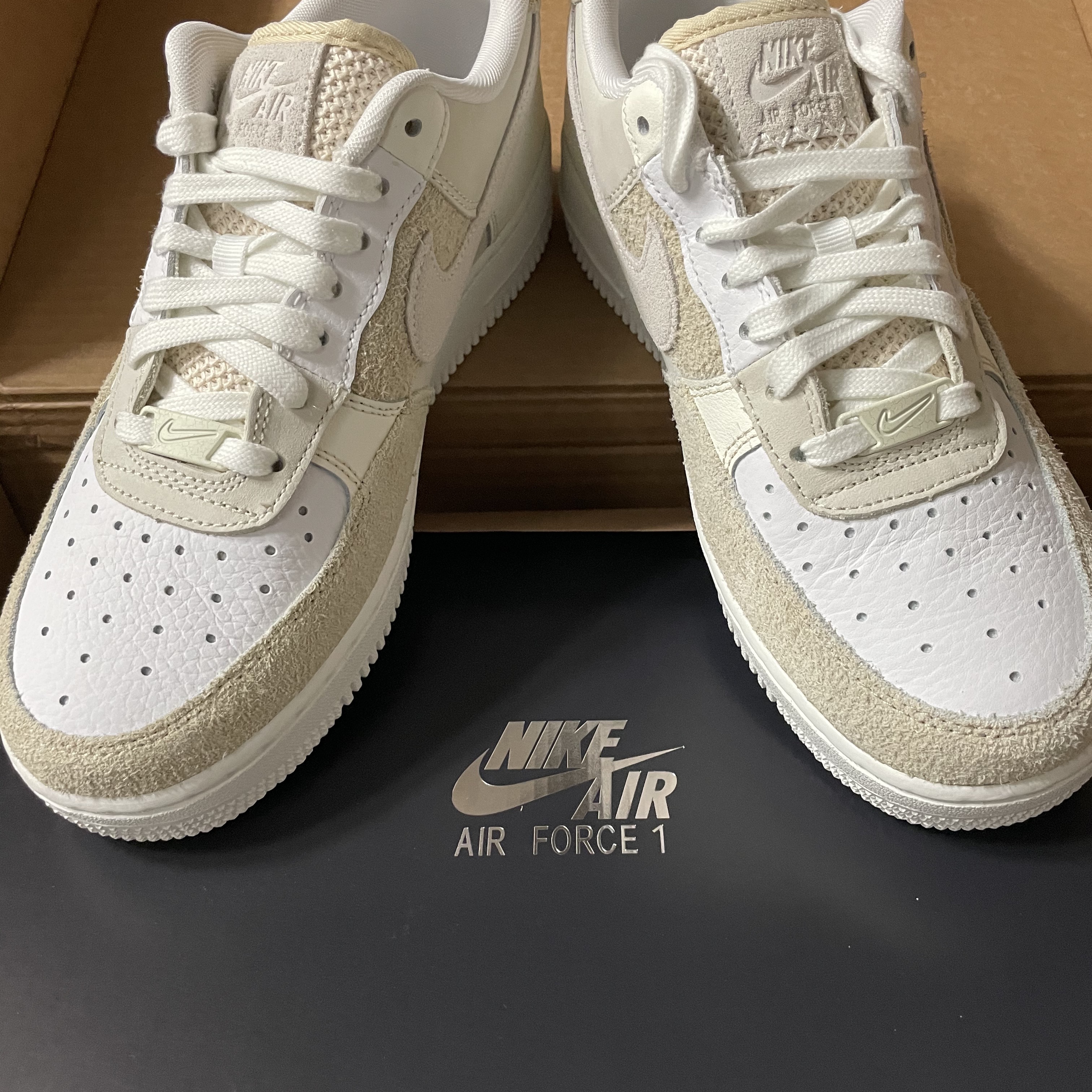 (W) Nike Air Force 1 '07 Coconut Milk 착용 스타일 - 3