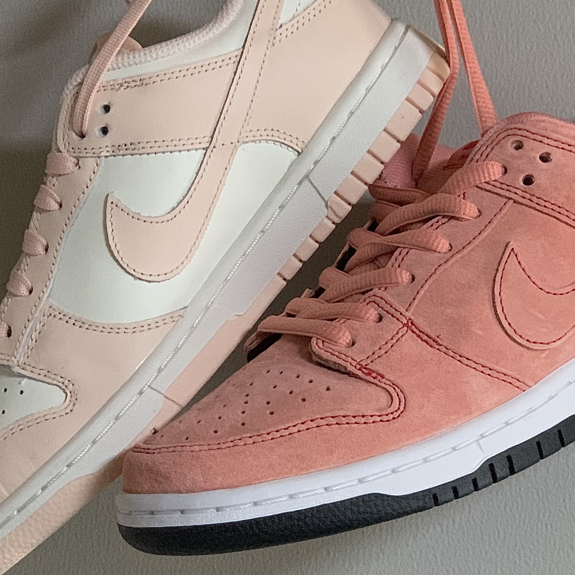(W) Nike Dunk Low Orange Pearl, Nike SB Dunk Low Pro Pink Pig 착용 스타일