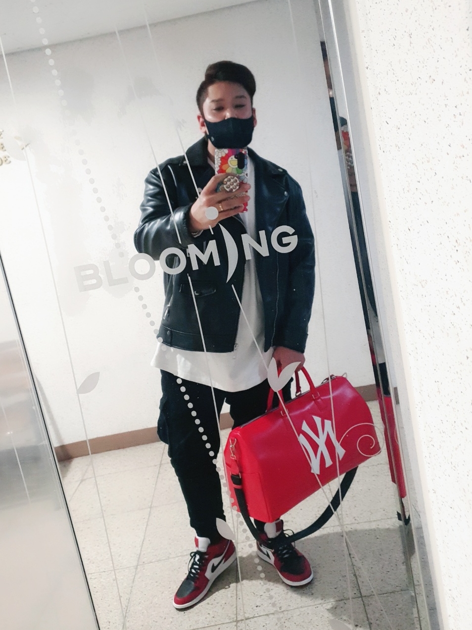 Jordan 1 Mid Chicago Black Toe 착용 스타일 - 1