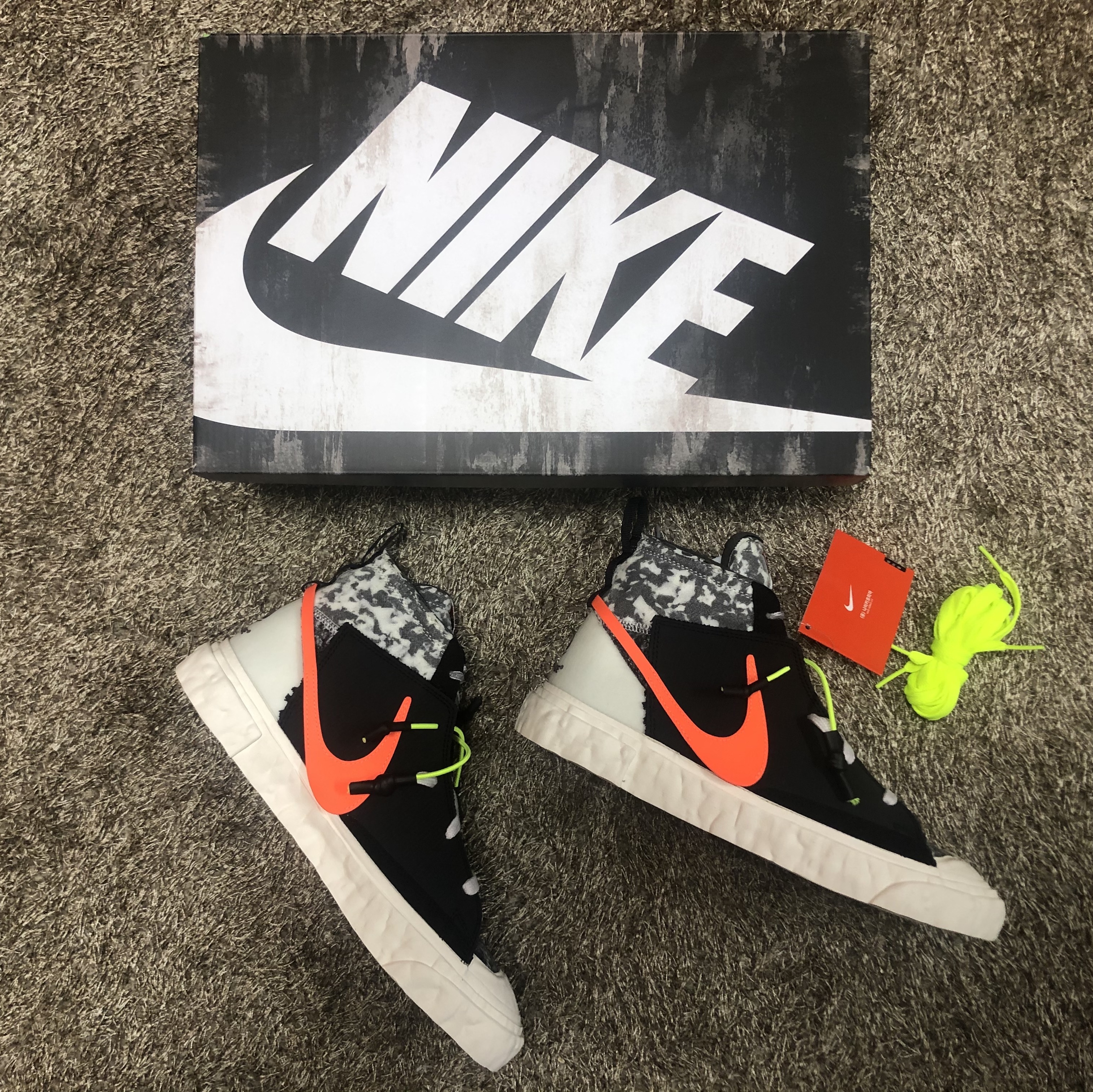 Nike x Readymade Blazer Mid Black, Nike x Readymade Blazer Mid White 착용 스타일 - 1