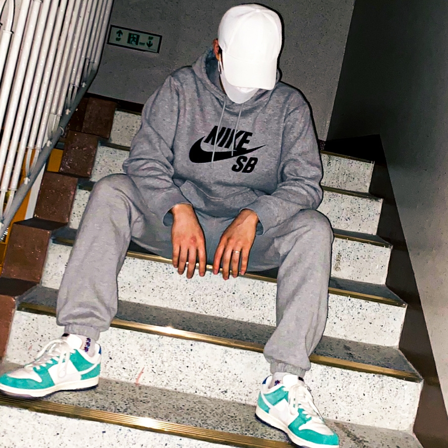 Nike x Kasina Dunk Low Road Sign - Kasina Exclusive 착용 스타일
