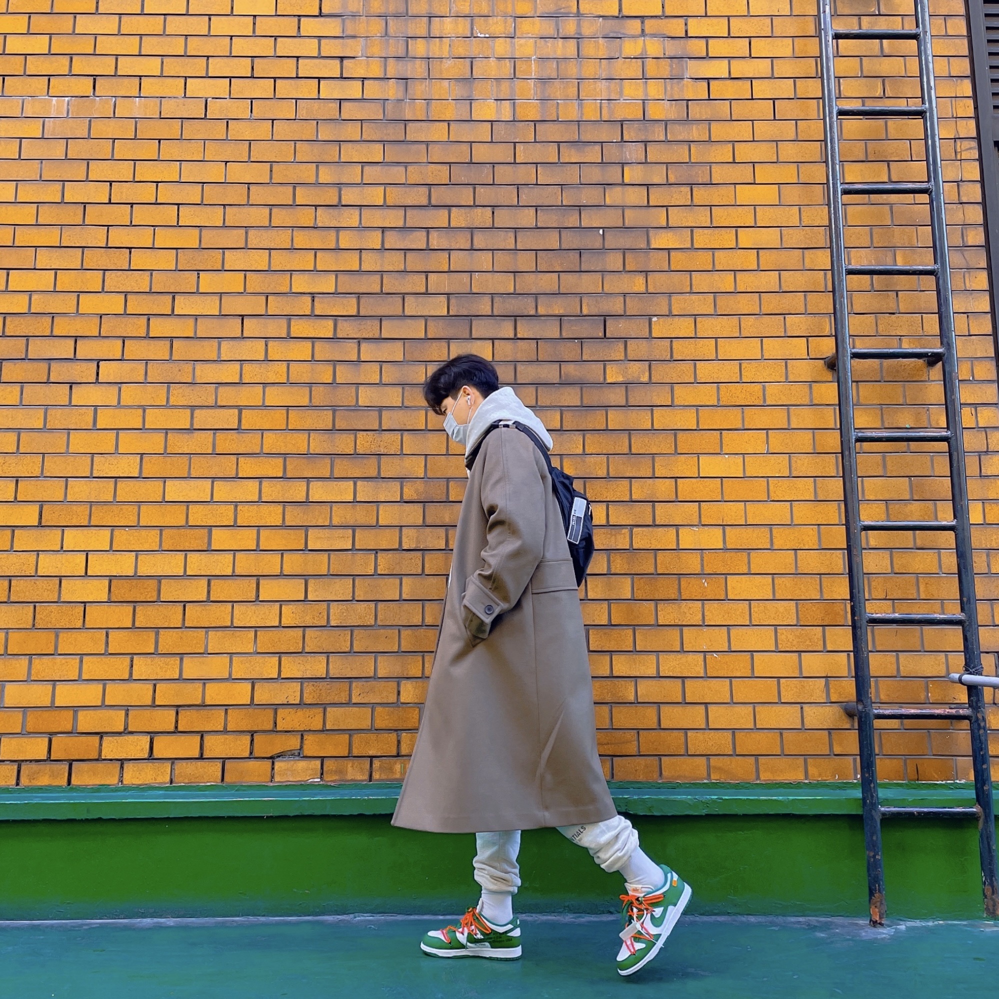 Nike x Off-White Dunk Low Pine Green, Essentials 3D Silicon Applique Pullover Hoodie Oatmeal/Oatmeal Heather/Light Heather Oatmeal 2020 착용 스타일 - 2