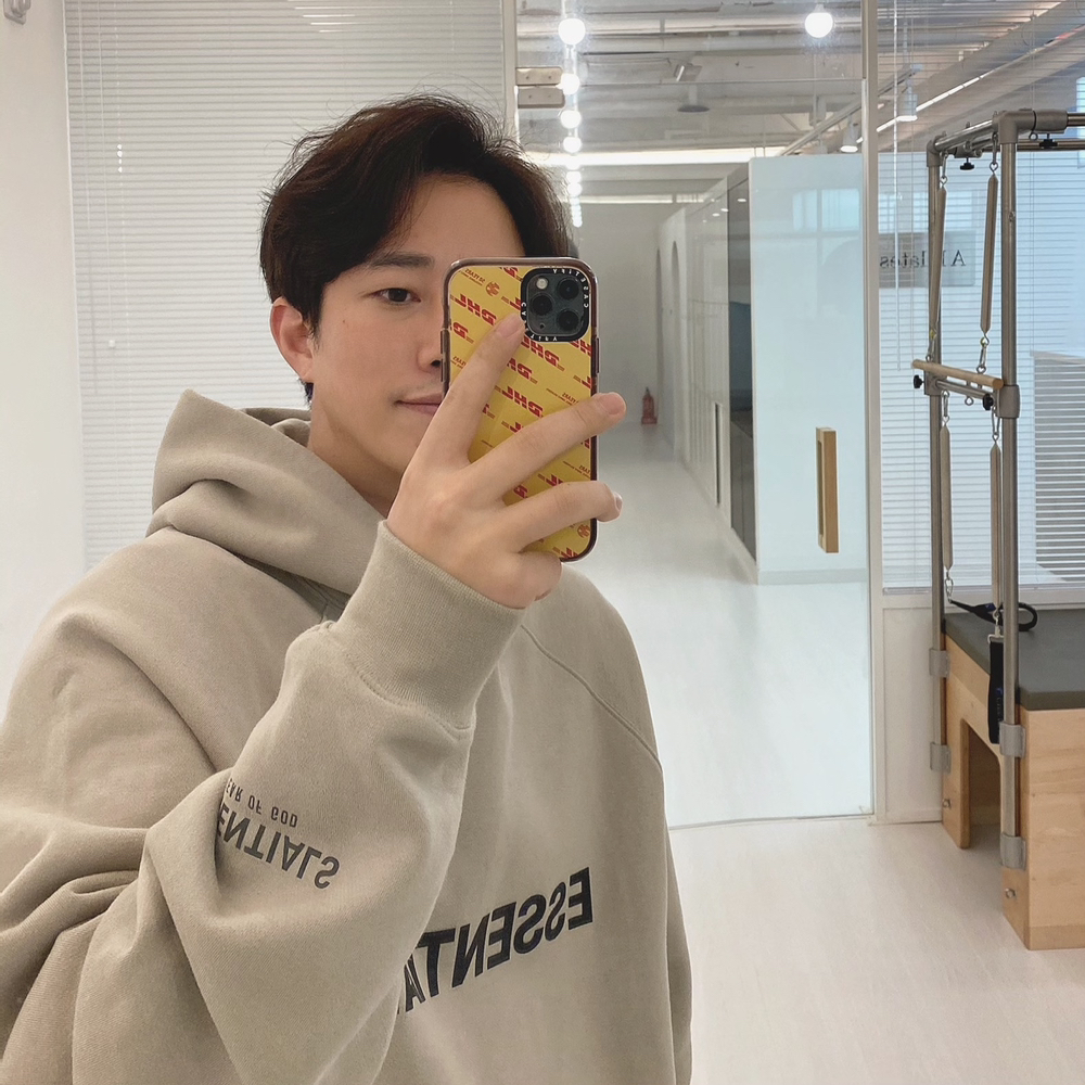 KREAM 프로필 이미지